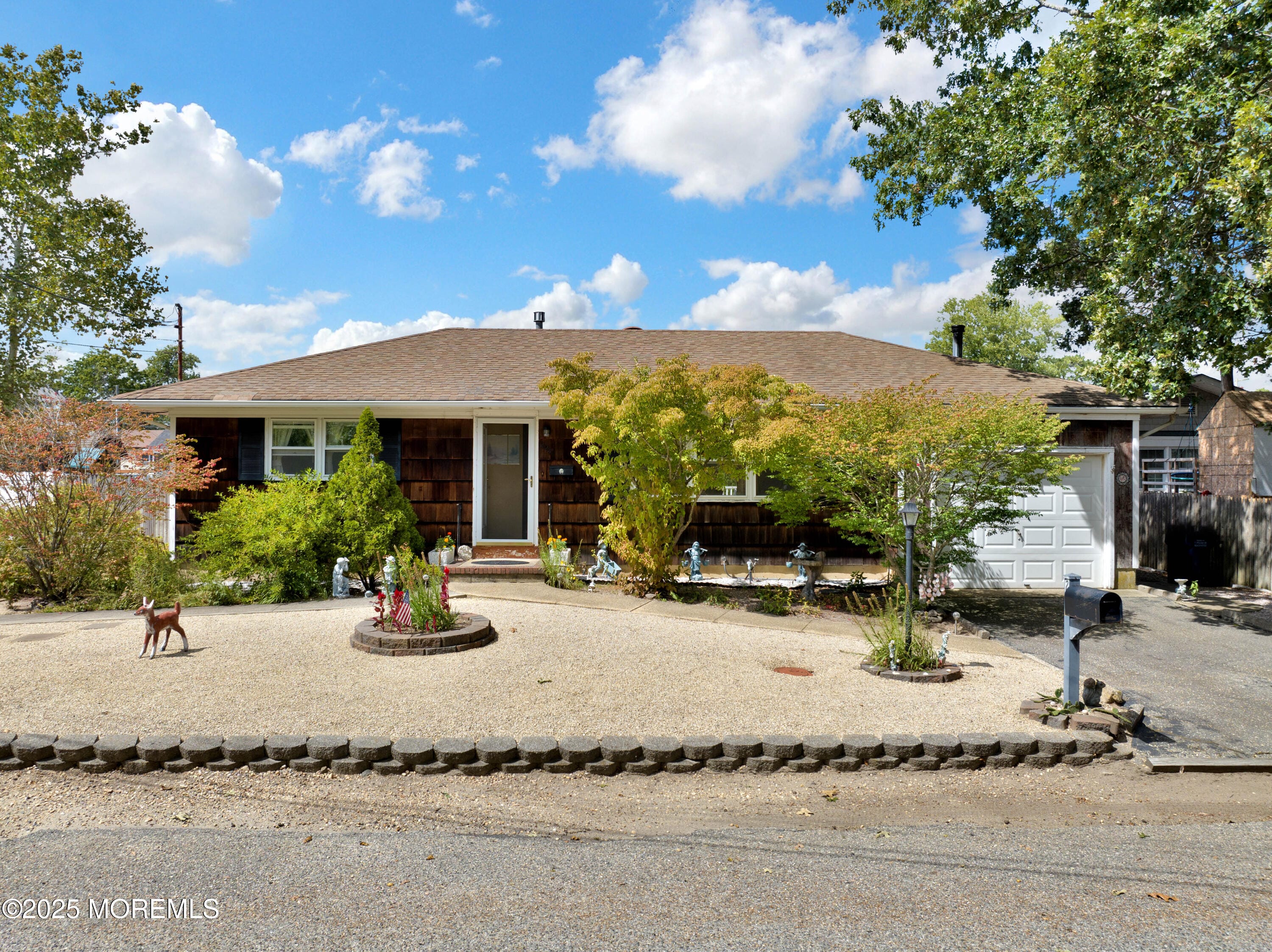 224 Tiller Avenue Image 2