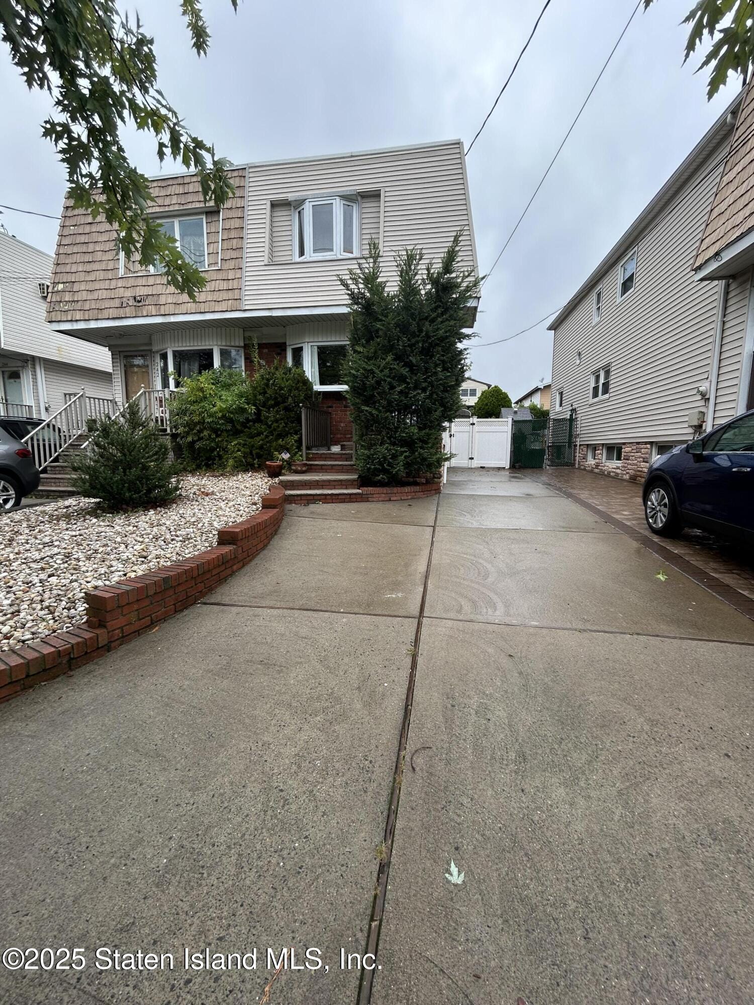 240 Fahy Avenue Image 3