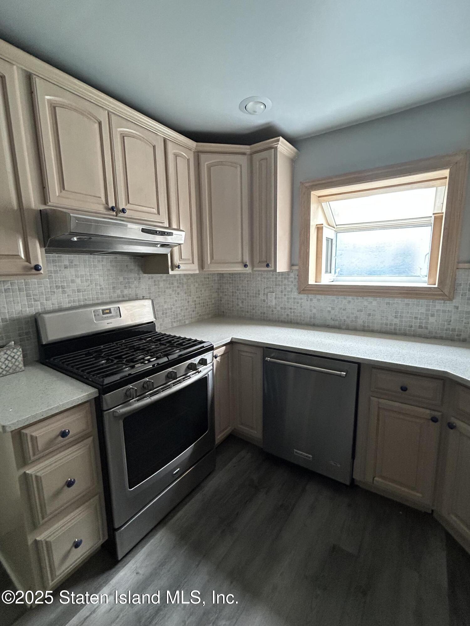 240 Fahy Avenue, Staten Island, NY, 10314 image 13