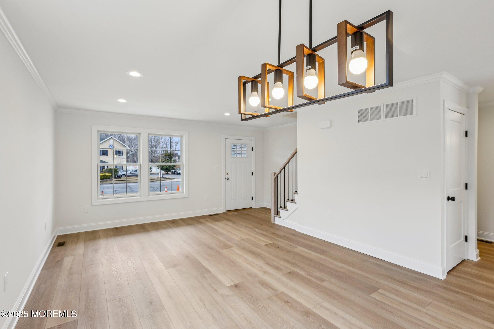 559 Holmdel Road Image 3
