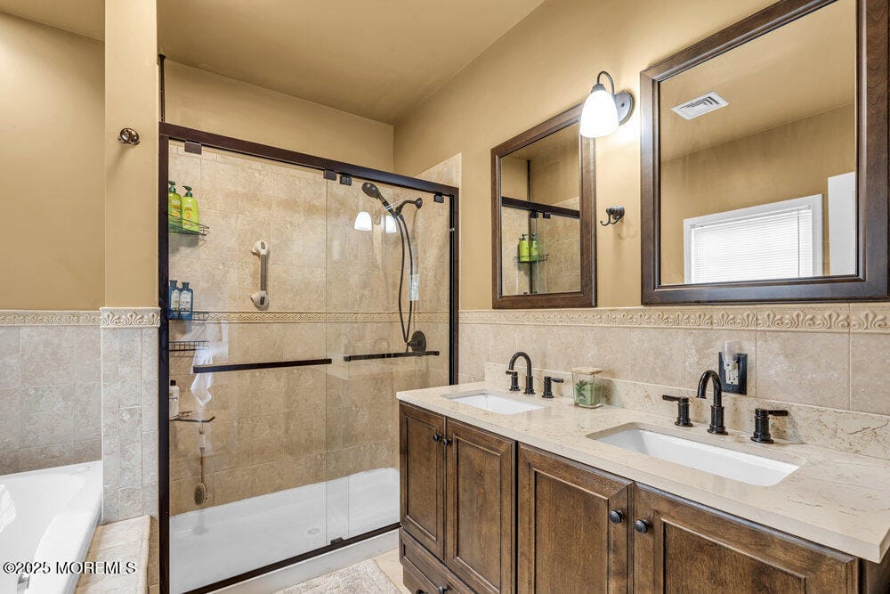 551 Chester Parkway, Belford, NJ, 07718 image 22