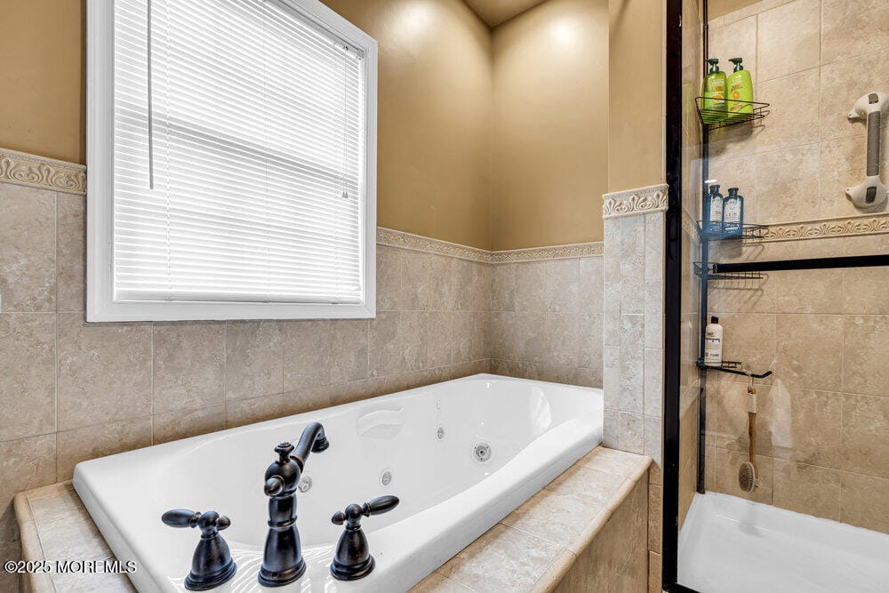 551 Chester Parkway, Belford, NJ, 07718 image 23