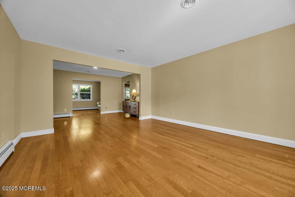 105 Castleton Drive Image 4