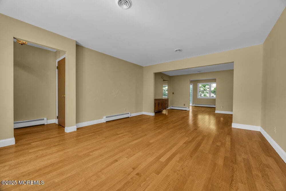105 Castleton Drive Image 5