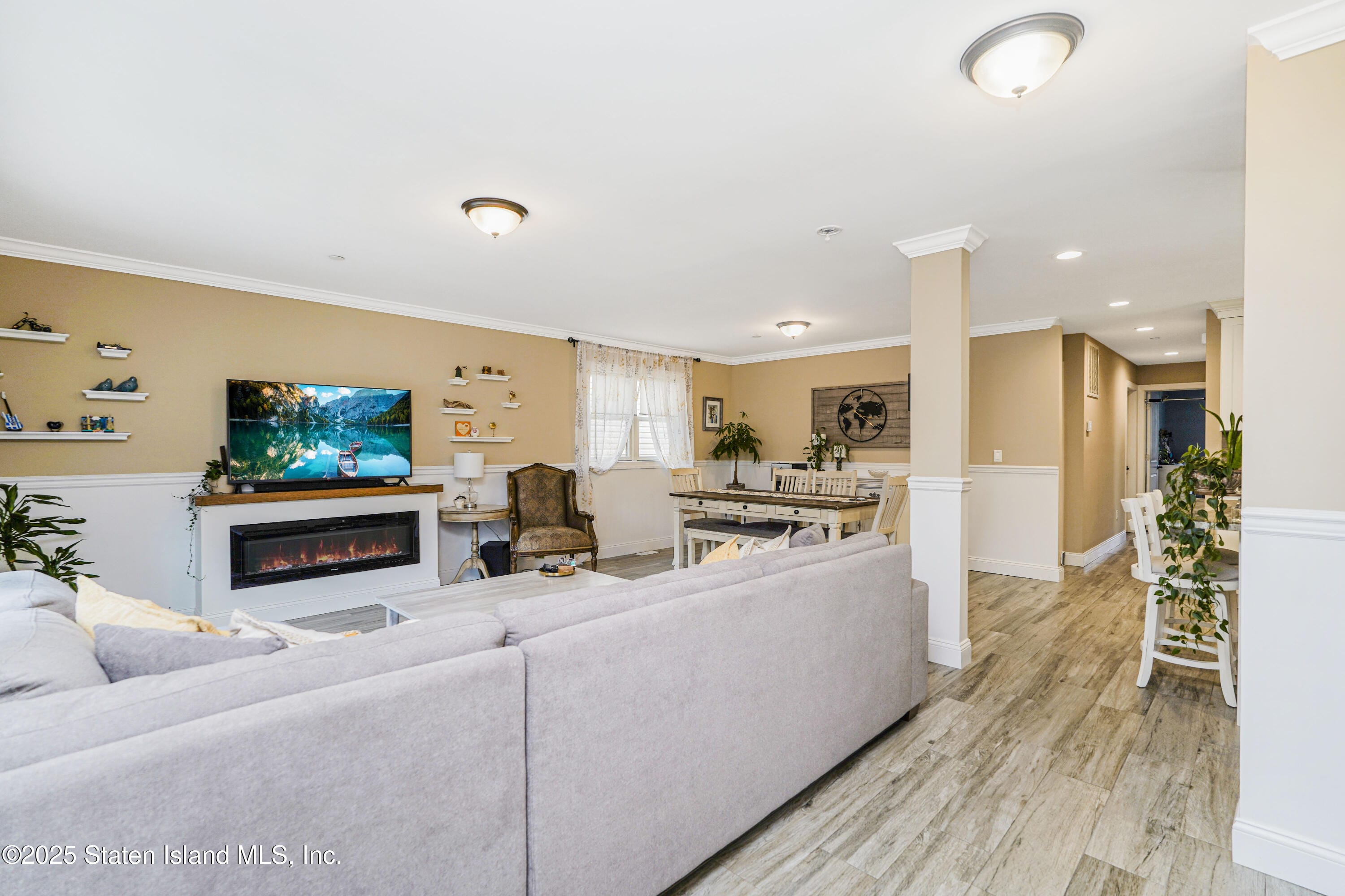162 Edgegrove Avenue Image 4