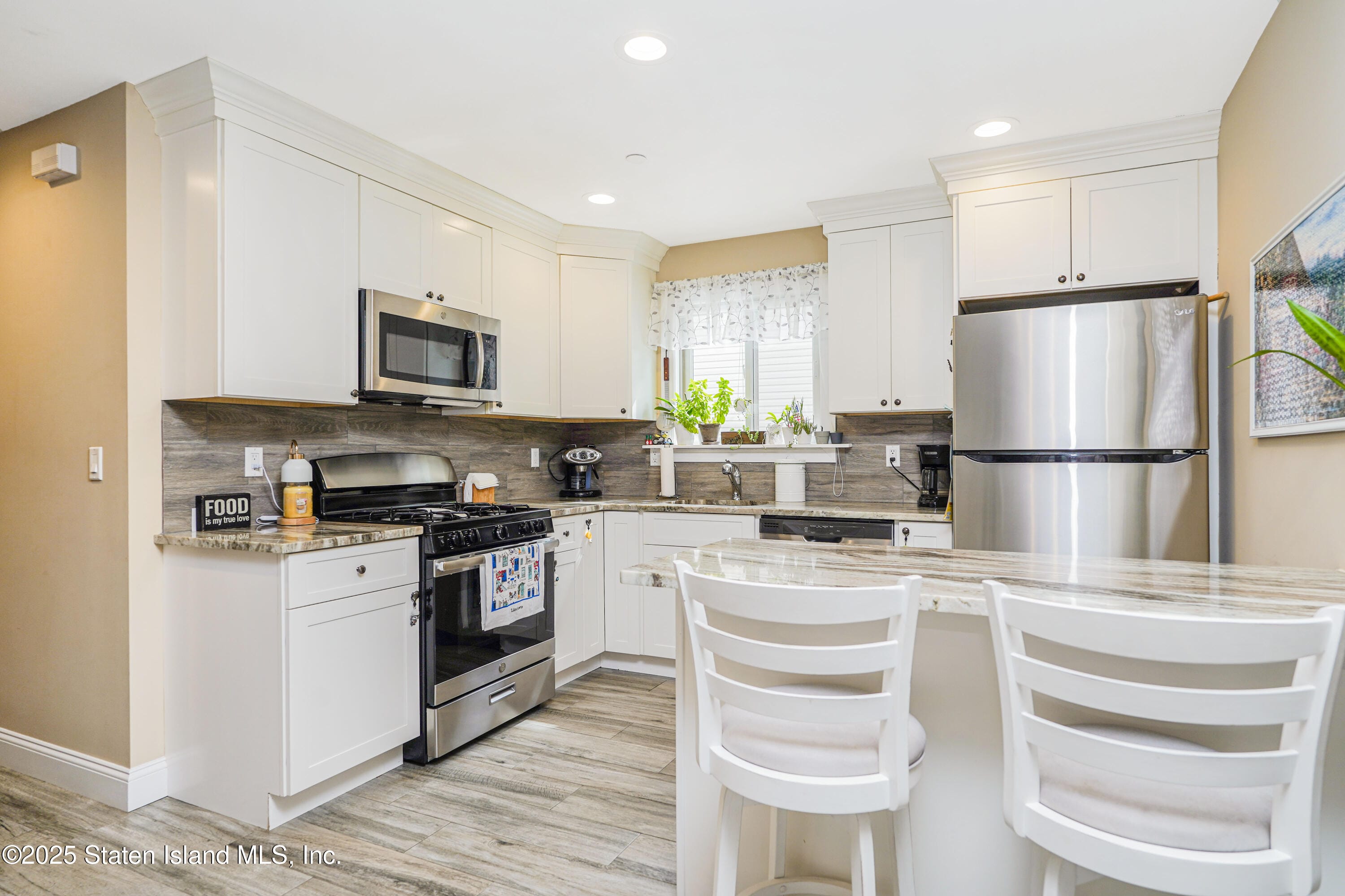 162 Edgegrove Avenue, Staten Island, NY, 10312 image 6