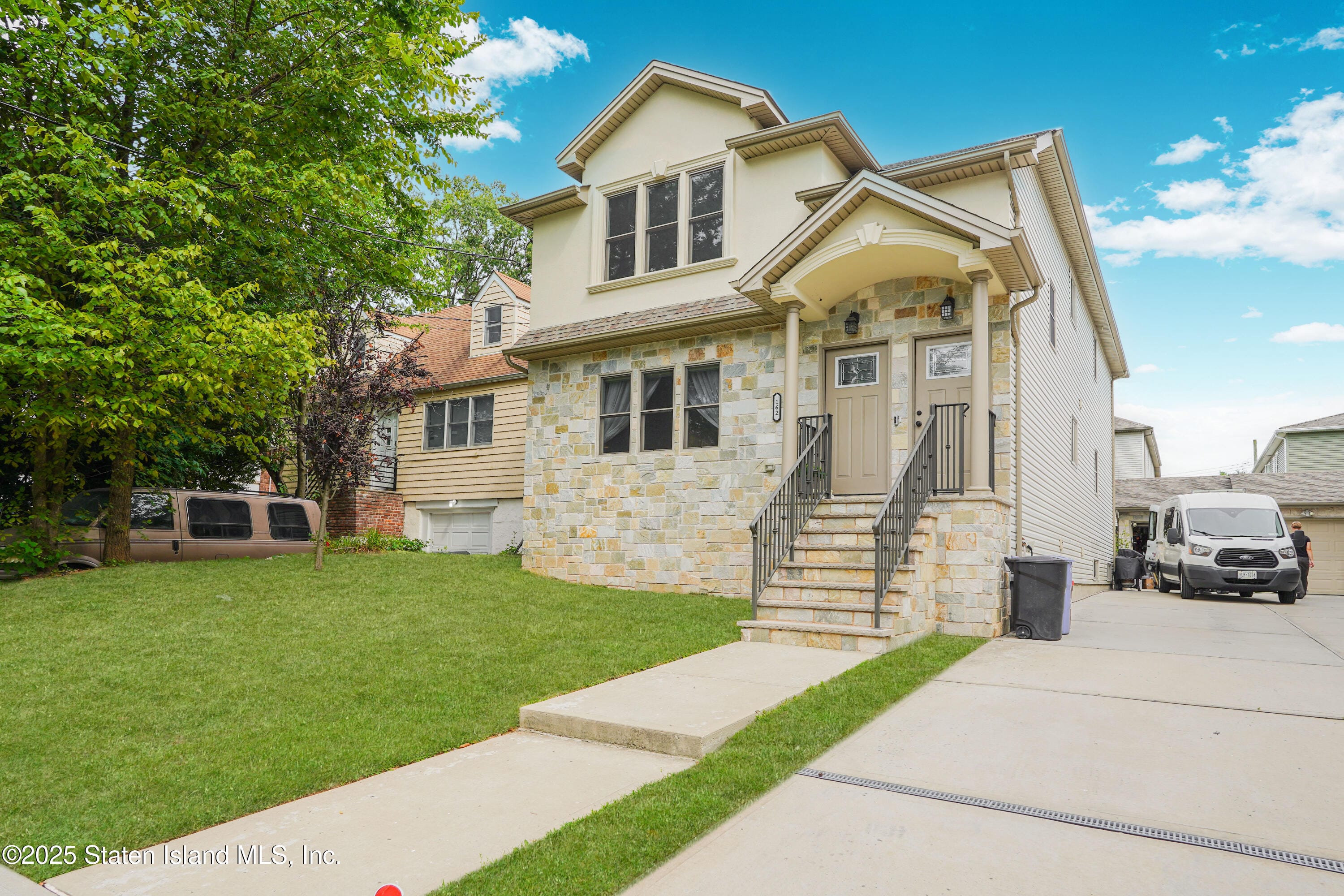 162 Edgegrove Avenue, Staten Island, NY, 10312