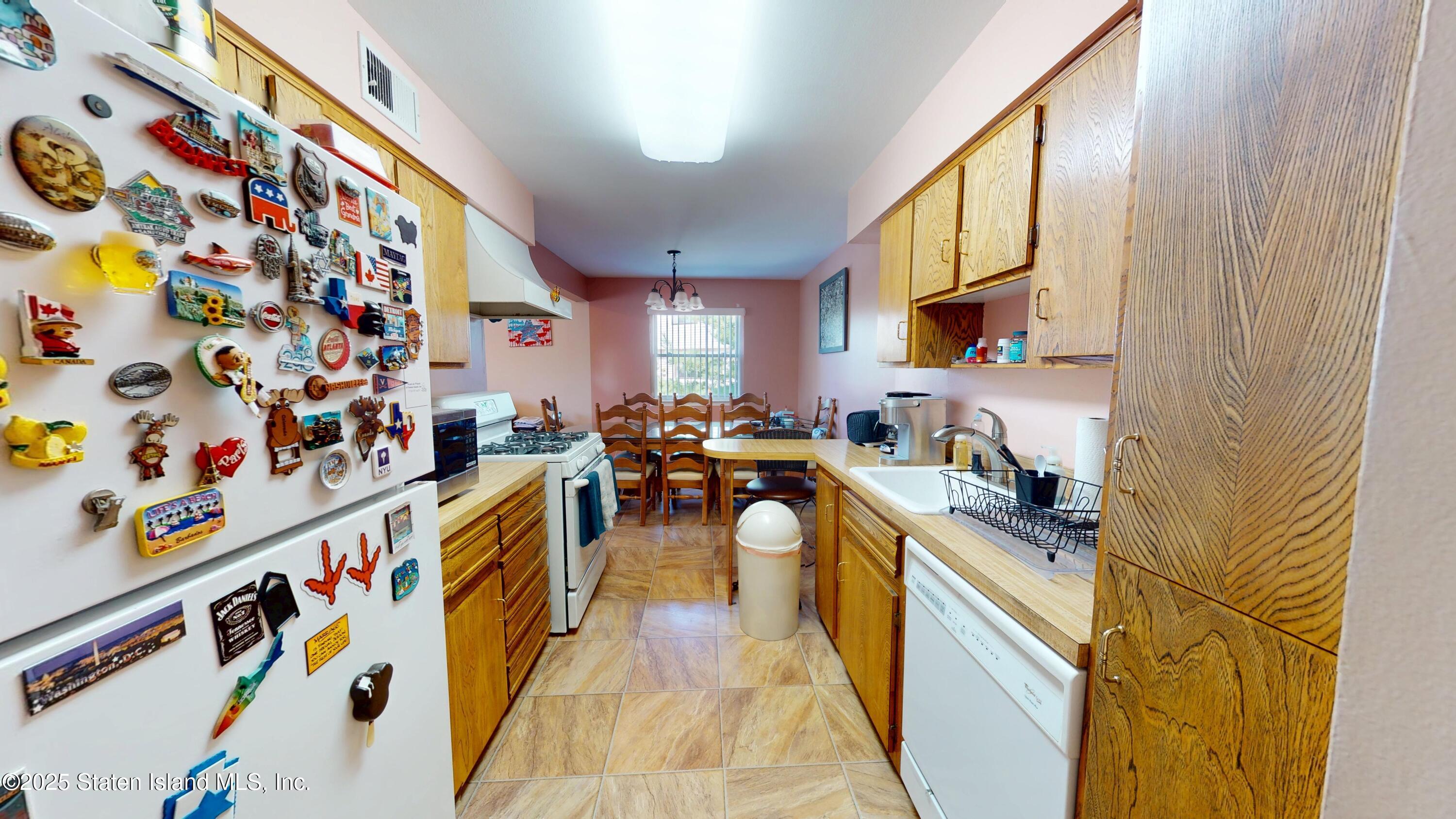 443 Willow Road 1, Staten Island, NY, 10314 image 6