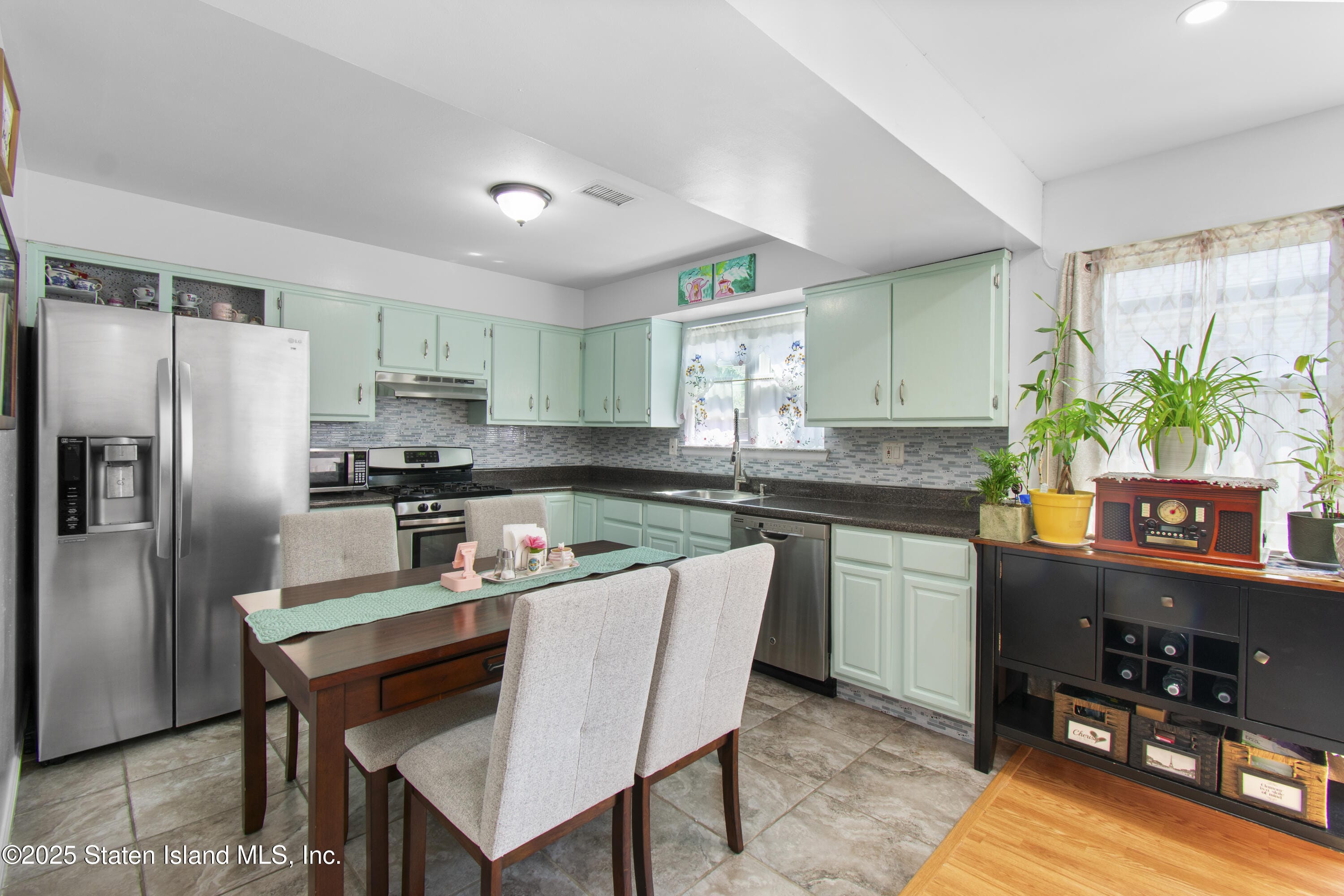 17 Bradley Court A, Staten Island, NY, 10314 image 7