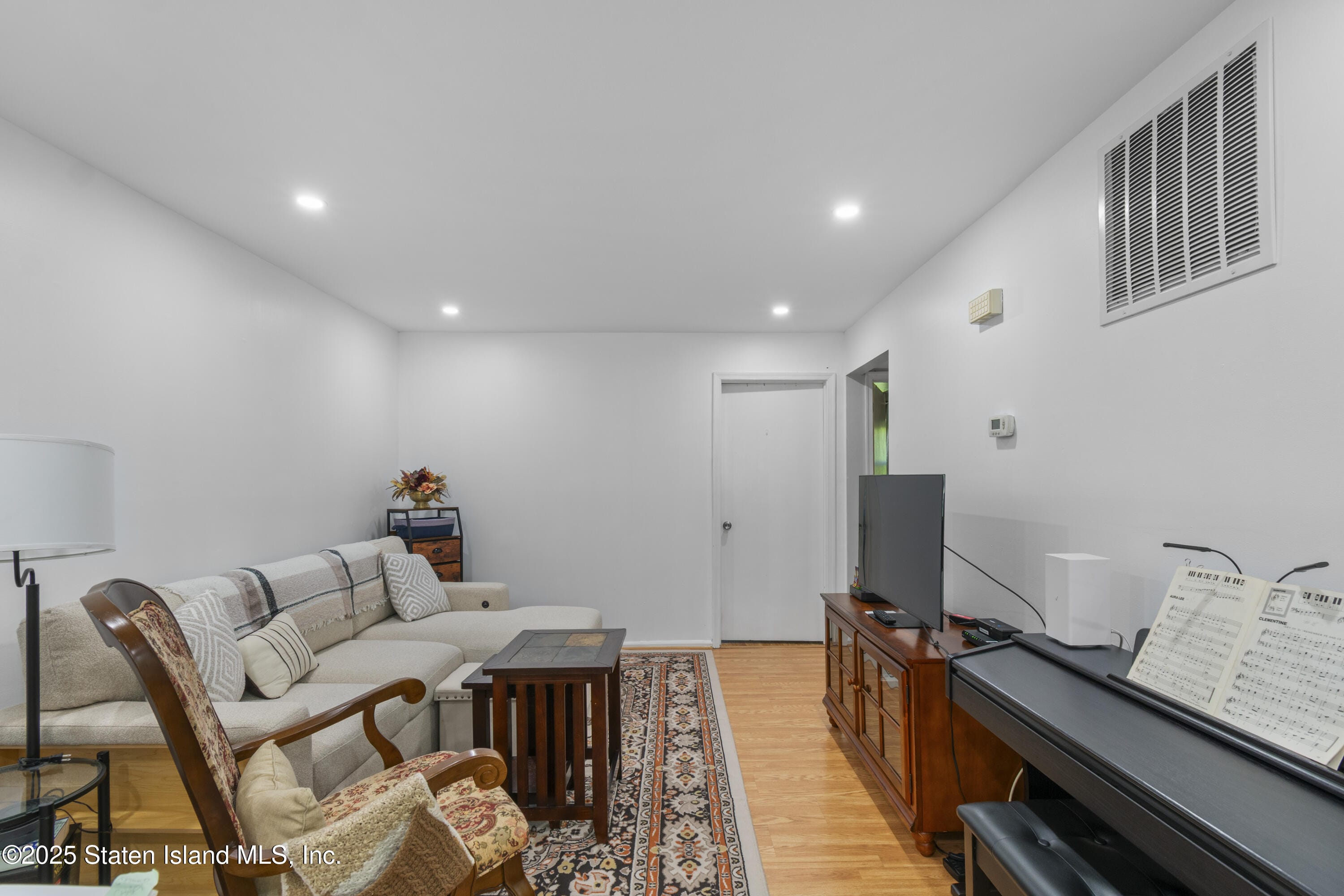 17 Bradley Court A, Staten Island, NY, 10314 image 12