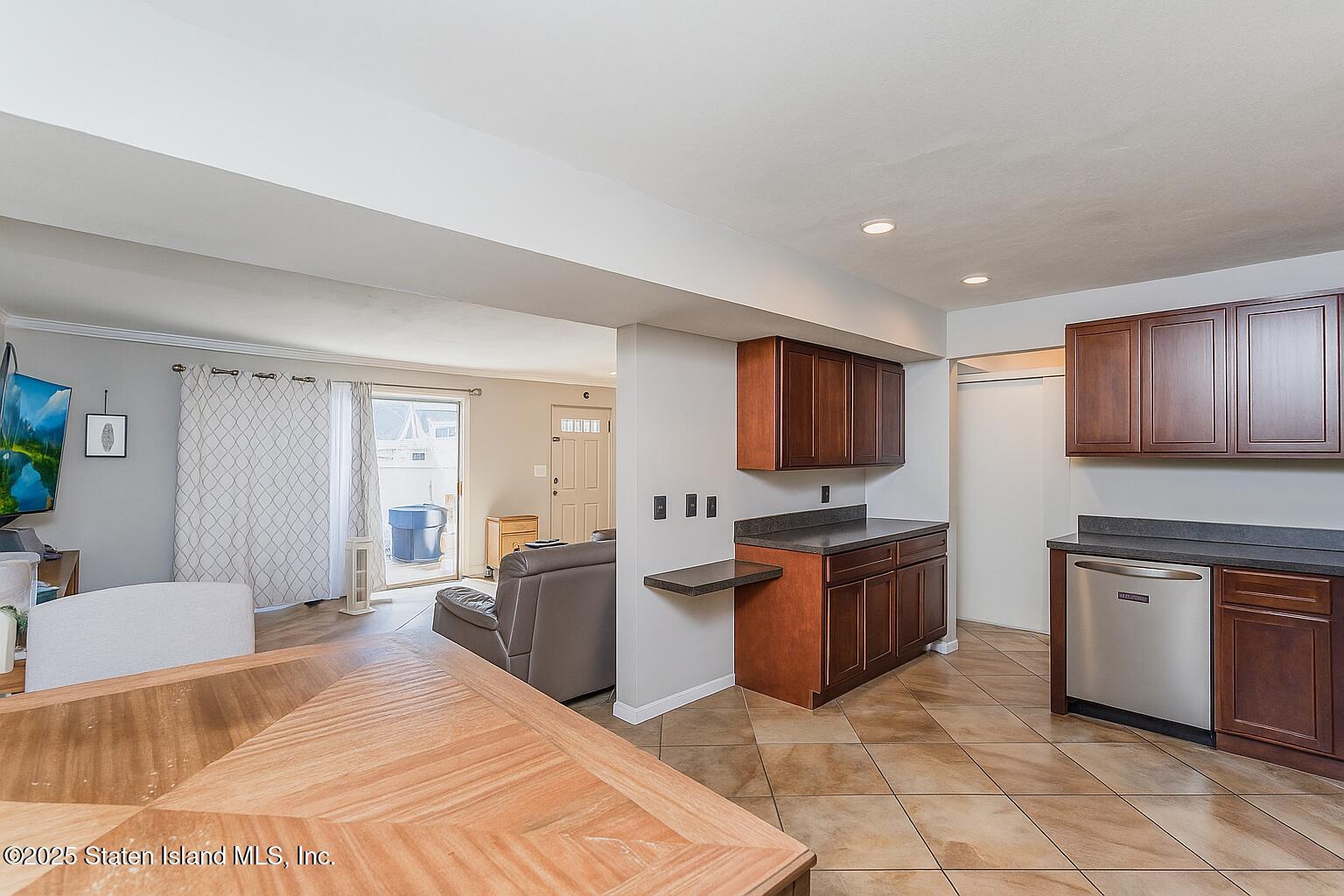 125 North Gannon Avenue, Staten Island, NY, 10314 image 7