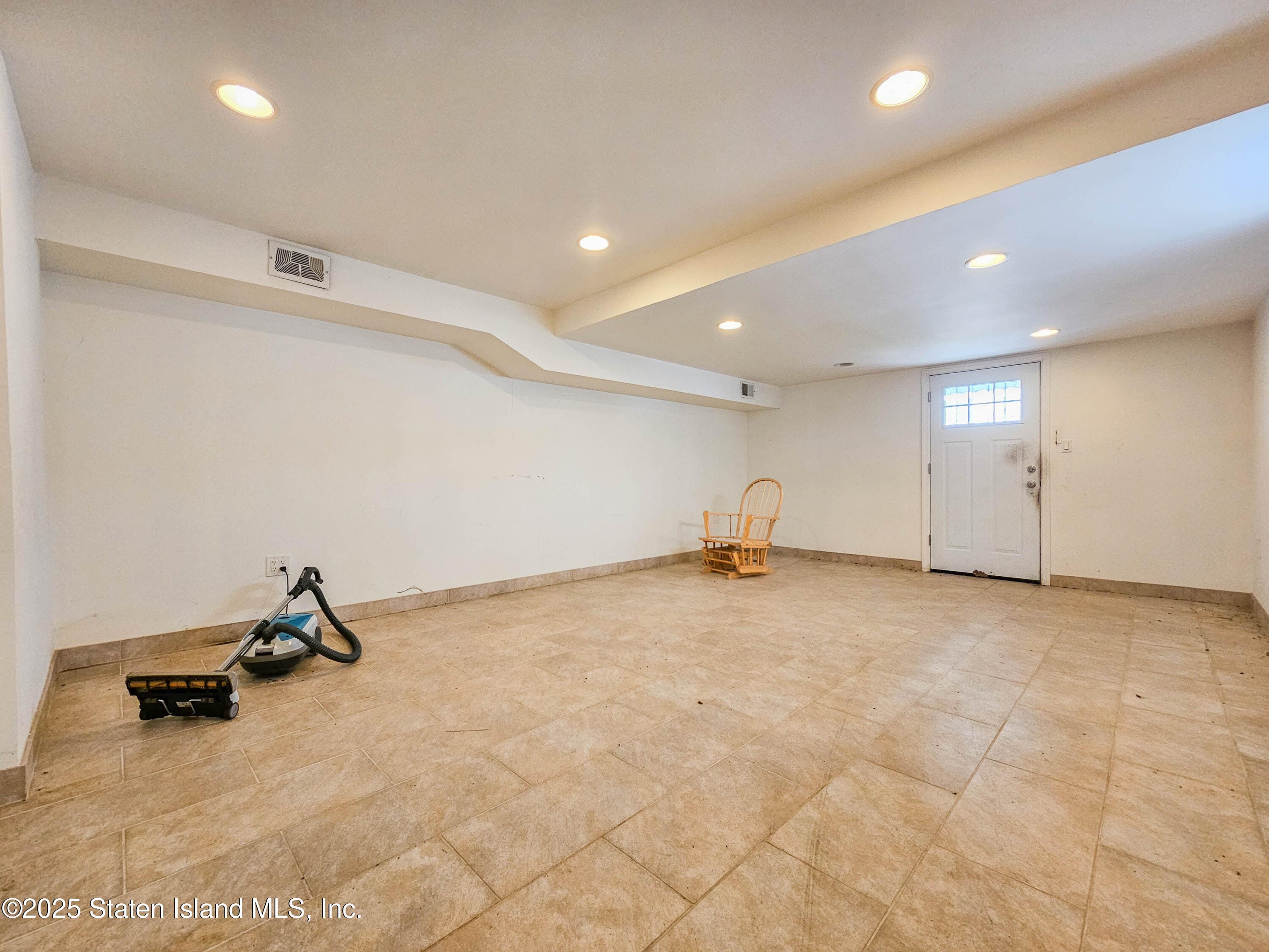 291 Bedford Avenue Image 5