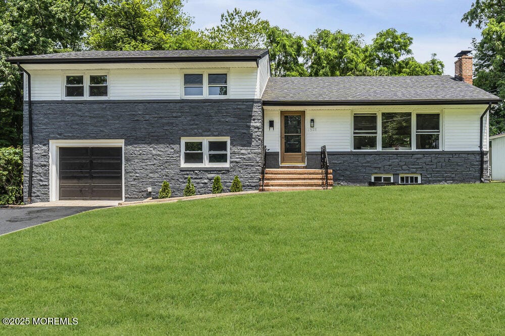 1528 Stuyvesant Avenue, Ewing, NJ, 08618