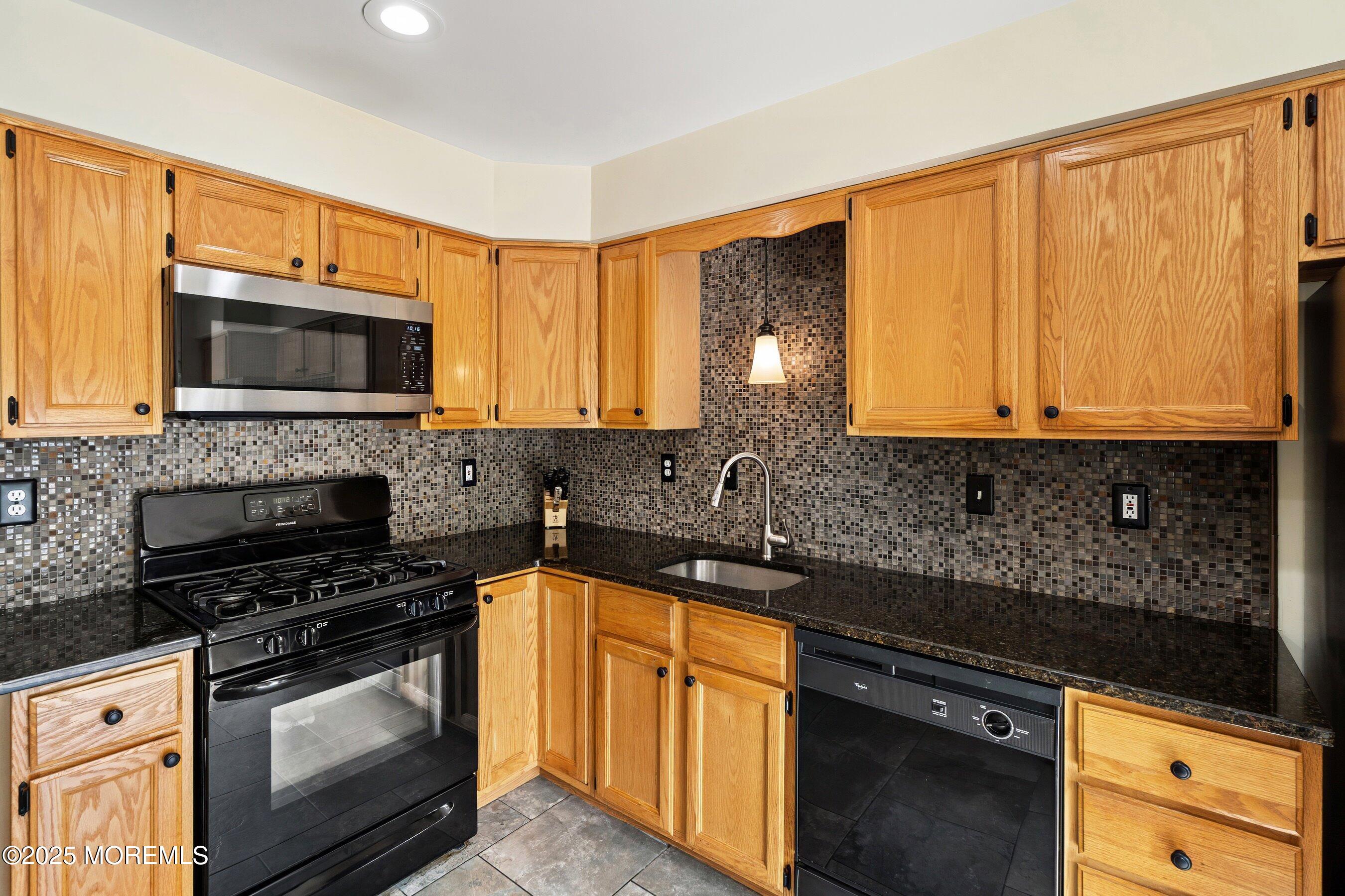 8 Stagecoach Drive 13, Holmdel, NJ, 07733 image 13