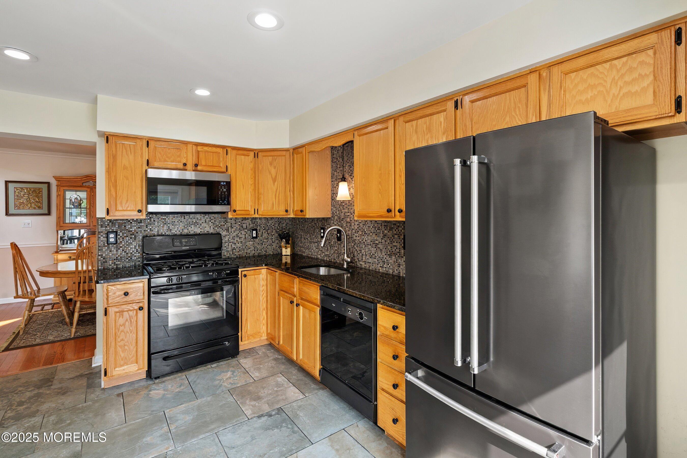 8 Stagecoach Drive 13, Holmdel, NJ, 07733 image 12