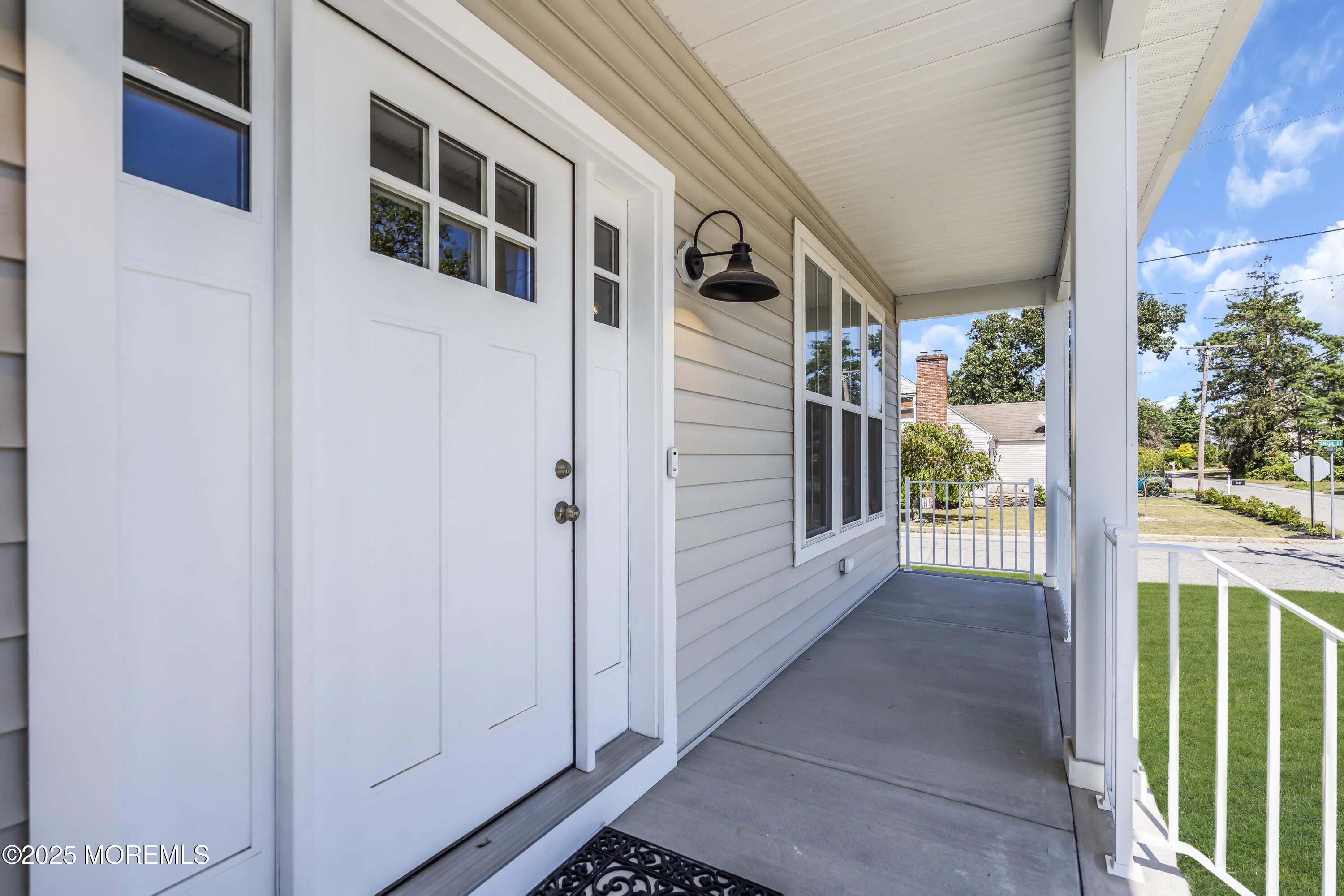 400 Anchor Avenue Image 3