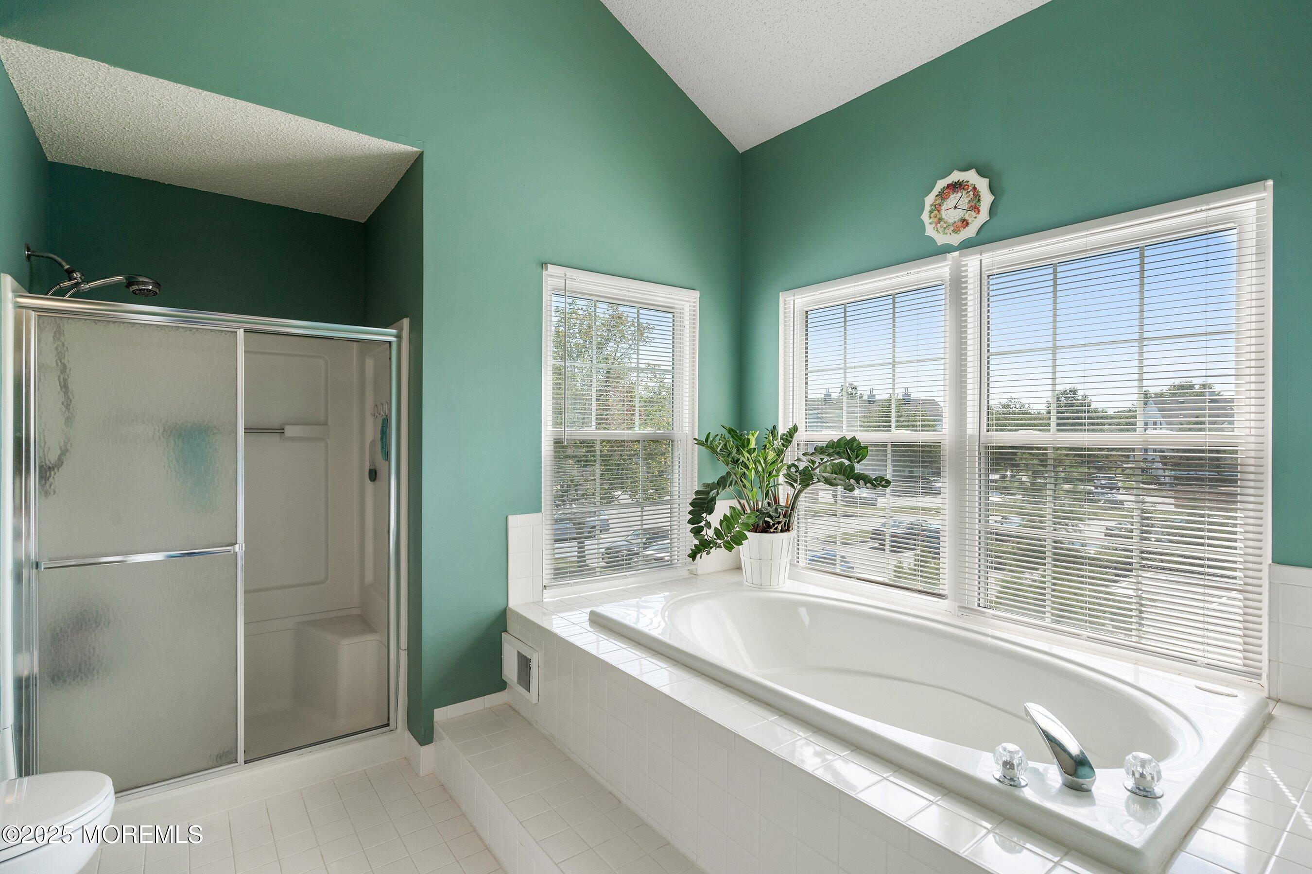 34 Madison Court, Tinton Falls, NJ, 07712 image 16