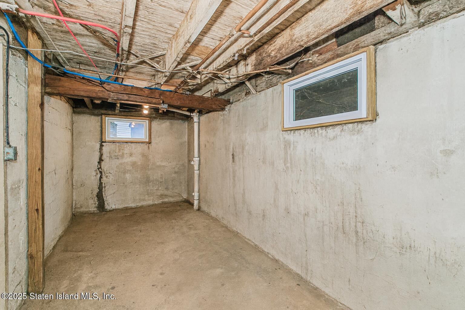 379 Brookfield Avenue, Staten Island, NY, 10308 image 32