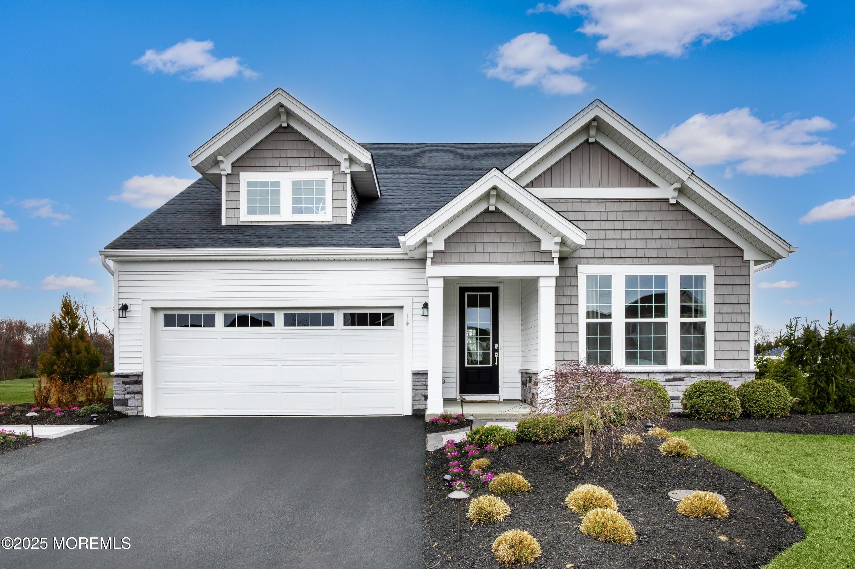 41 Longwood Drive, Monroe, NJ, 08831