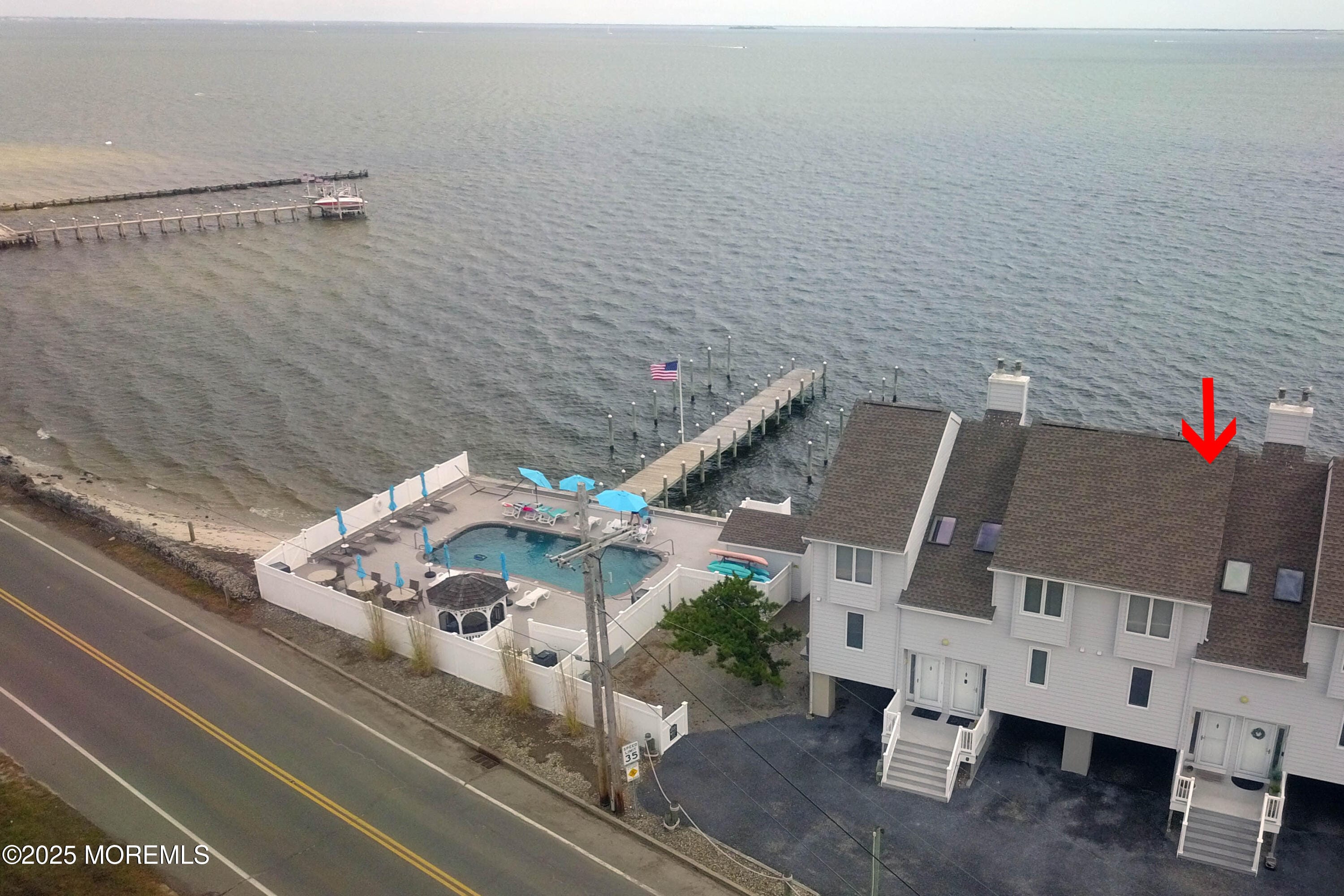 389 Bay Shore Drive 3 Image 2