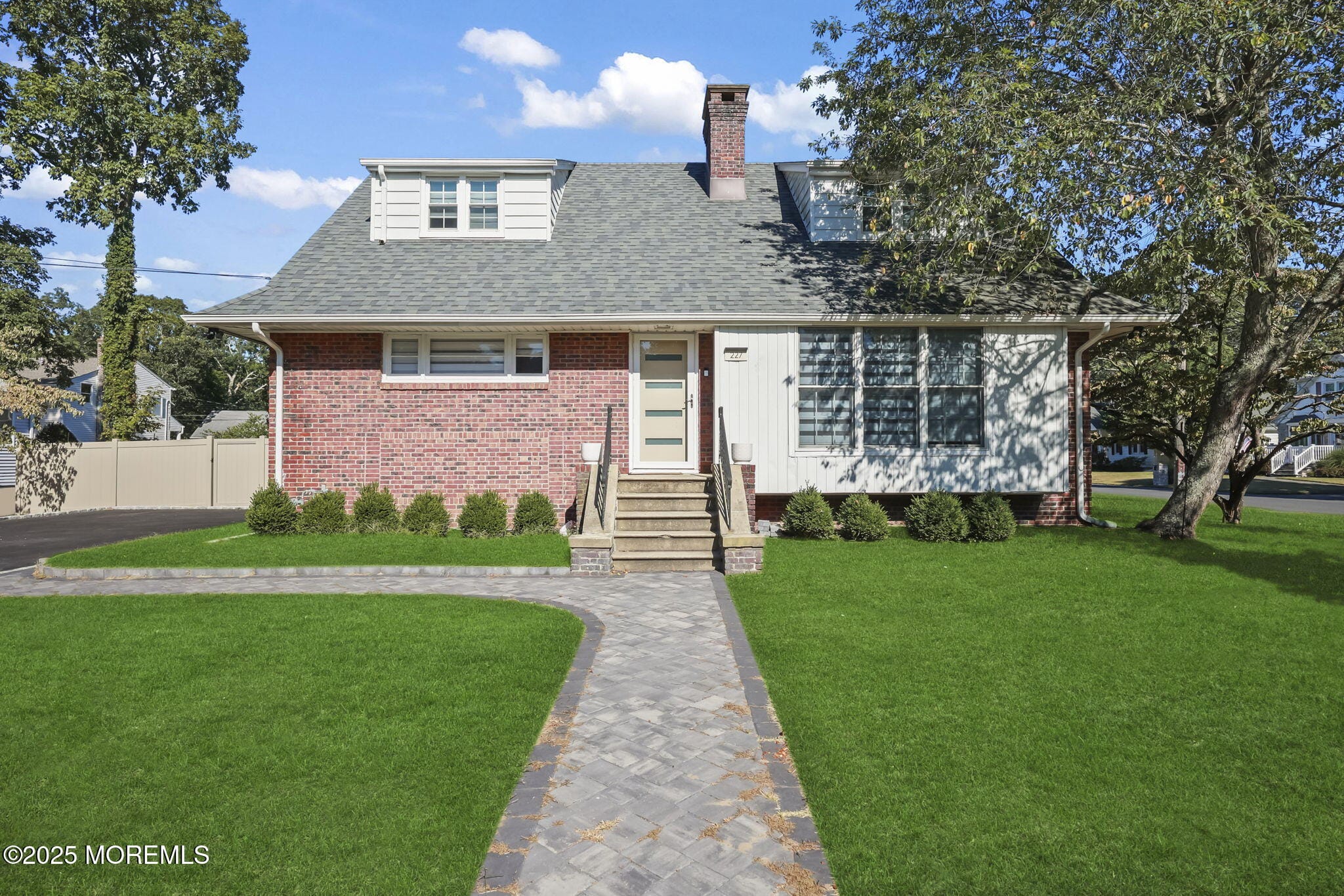 227 Chatham Avenue, Oakhurst, NJ, 07755