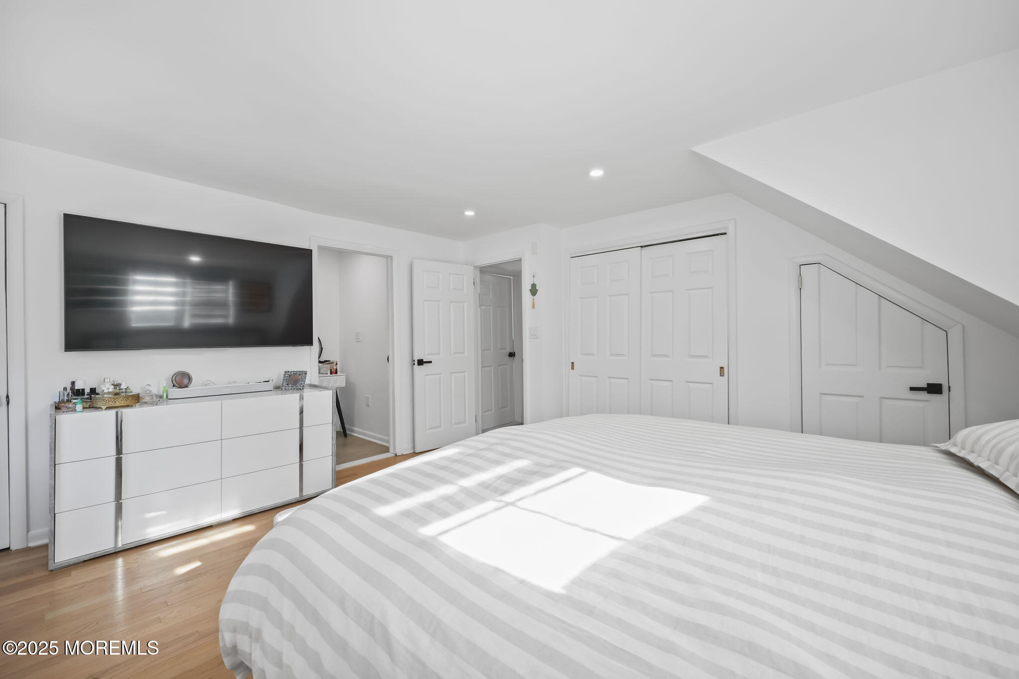 227 Chatham Avenue, Oakhurst, NJ, 07755 image 33