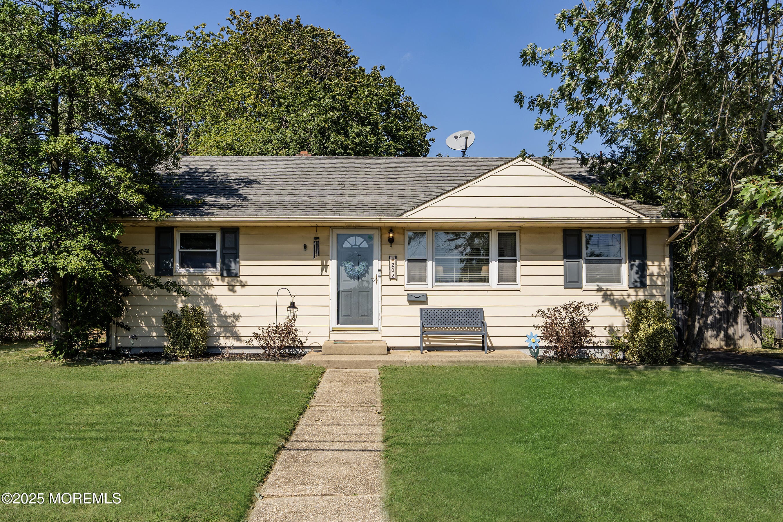 202 Terrace Avenue Image 2