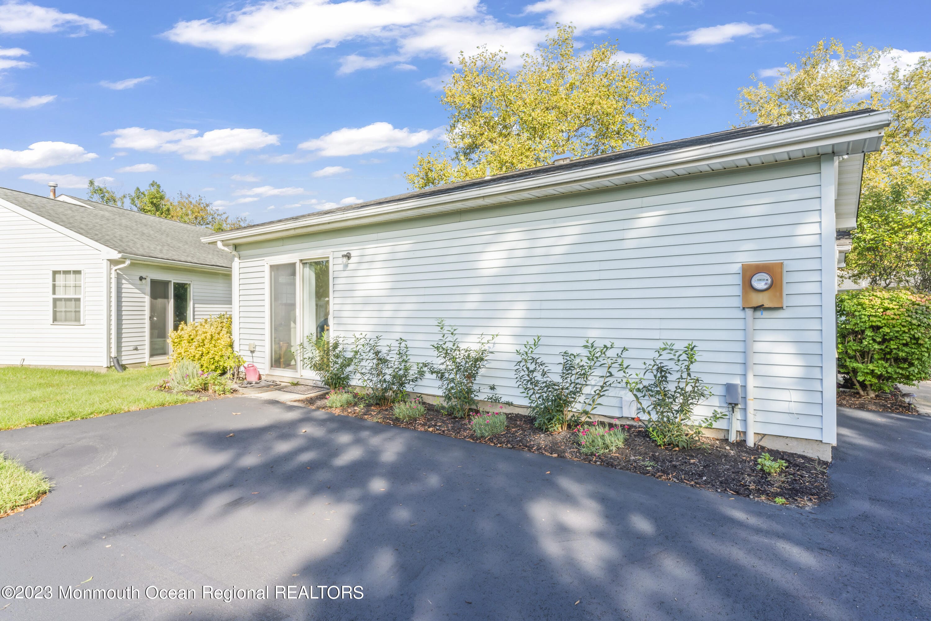 26 Edgeware Close Close 1000, Freehold, NJ, 07728 image 21