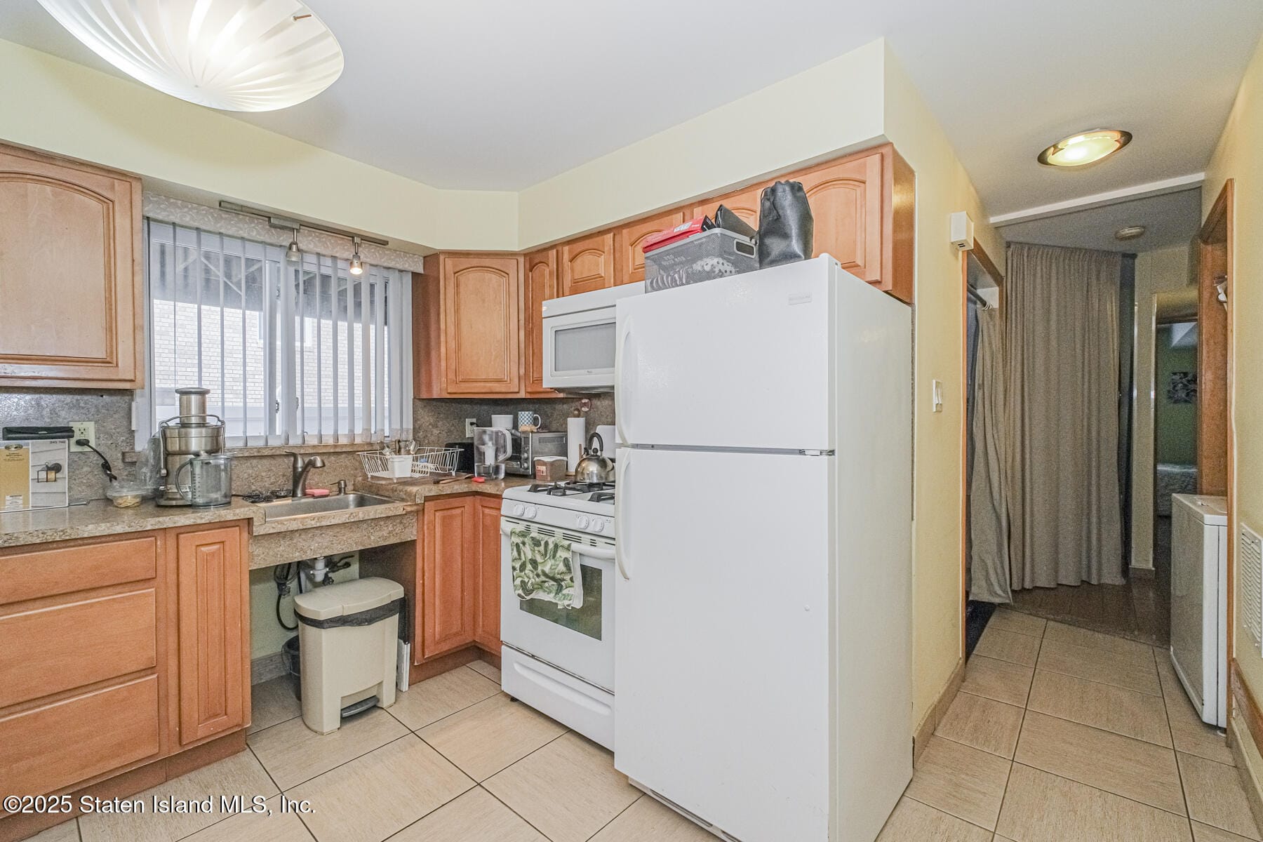 197 Slater Boulevard, Staten Island, NY, 10305 image 24