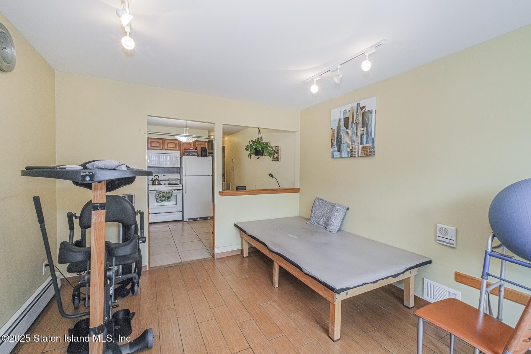 197 Slater Boulevard, Staten Island, NY, 10305 image 16