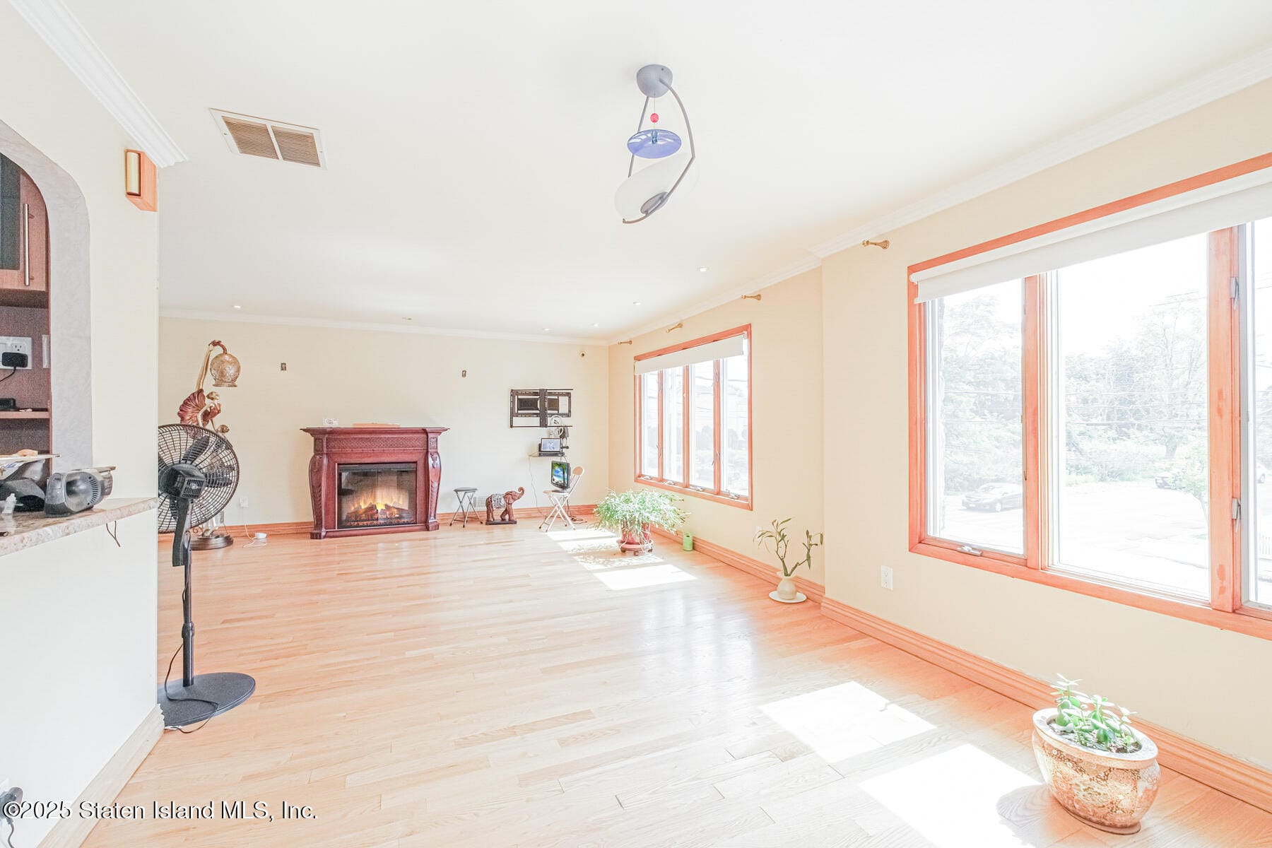 197 Slater Boulevard, Staten Island, NY, 10305 image 8