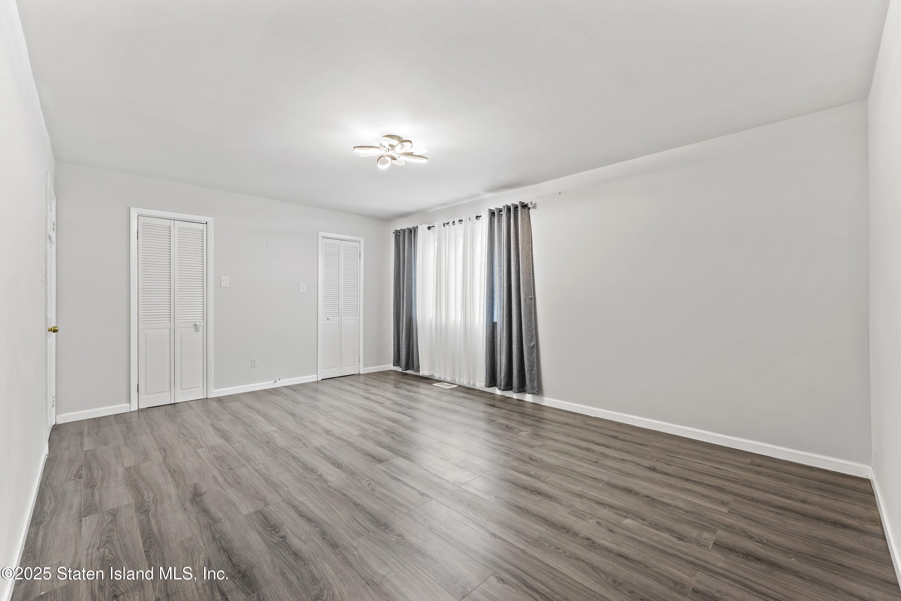 52 Timber Ridge Drive, Staten Island, NY, 10306 image 17