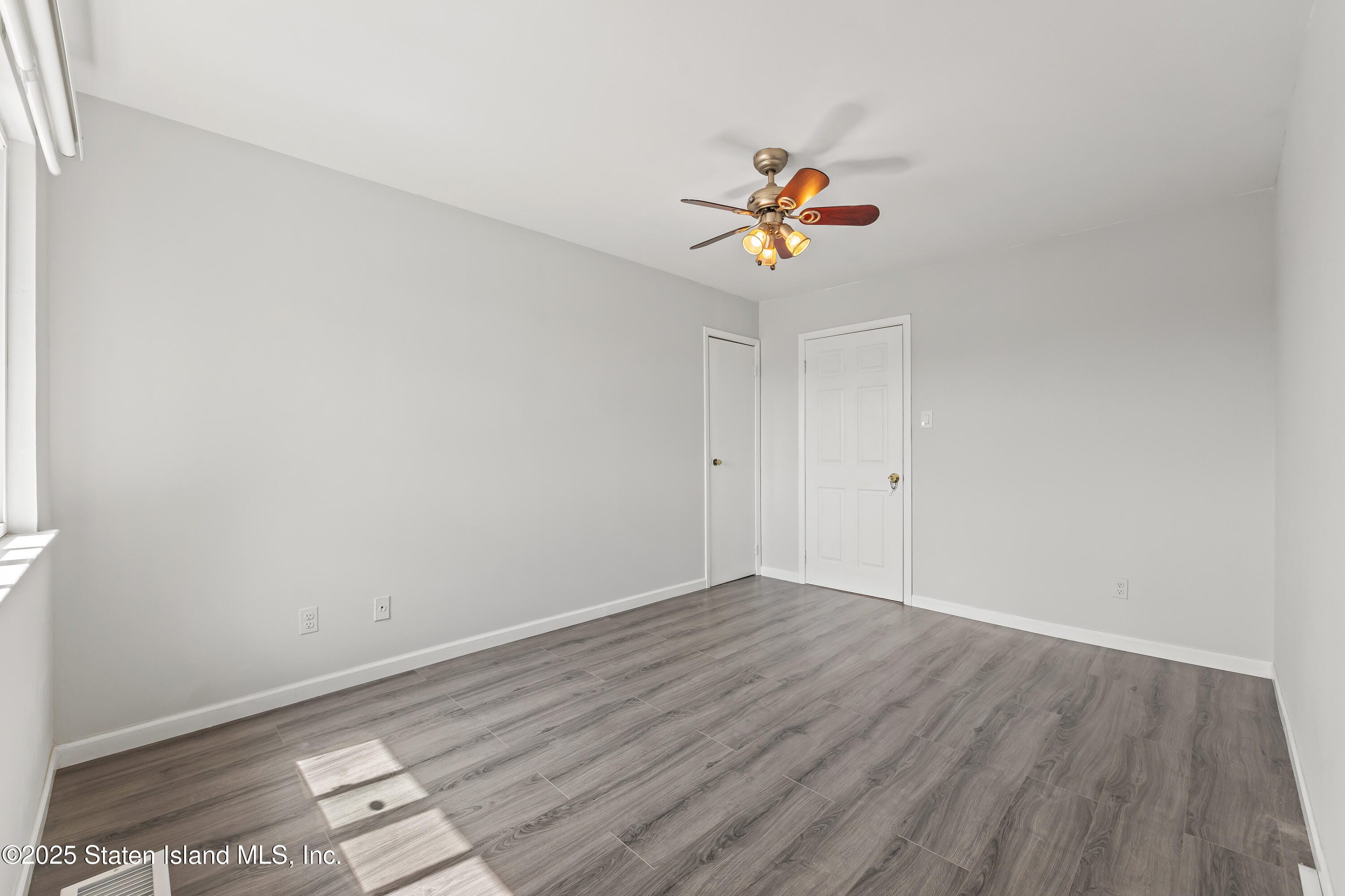 52 Timber Ridge Drive, Staten Island, NY, 10306 image 20