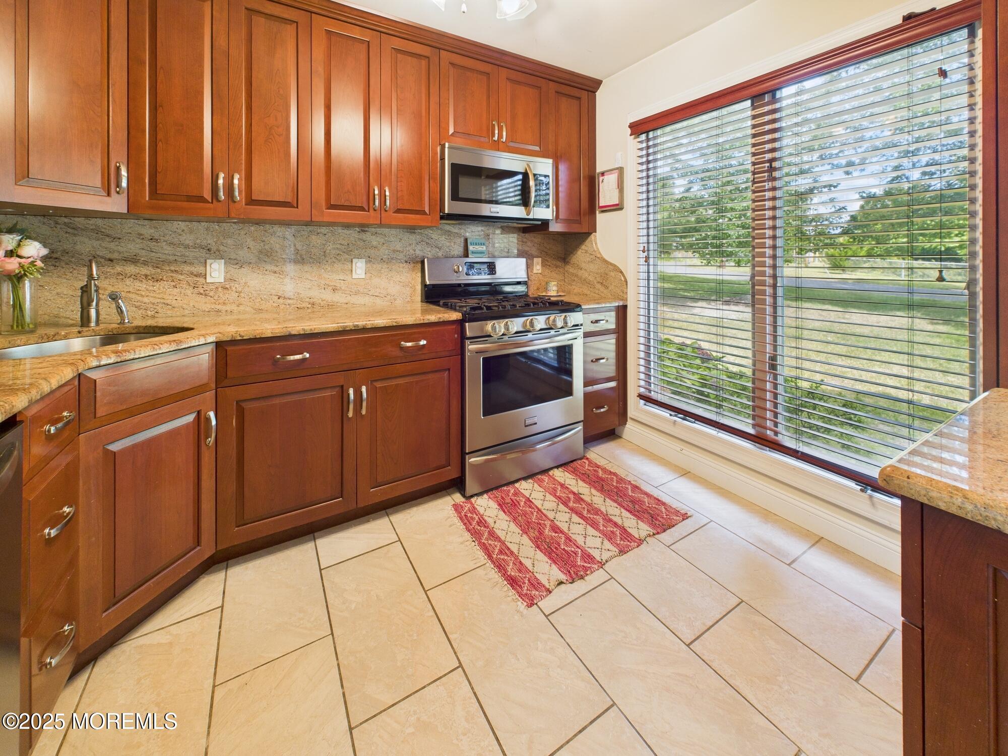1307 W Union Lane 4, Manasquan, NJ, 08736