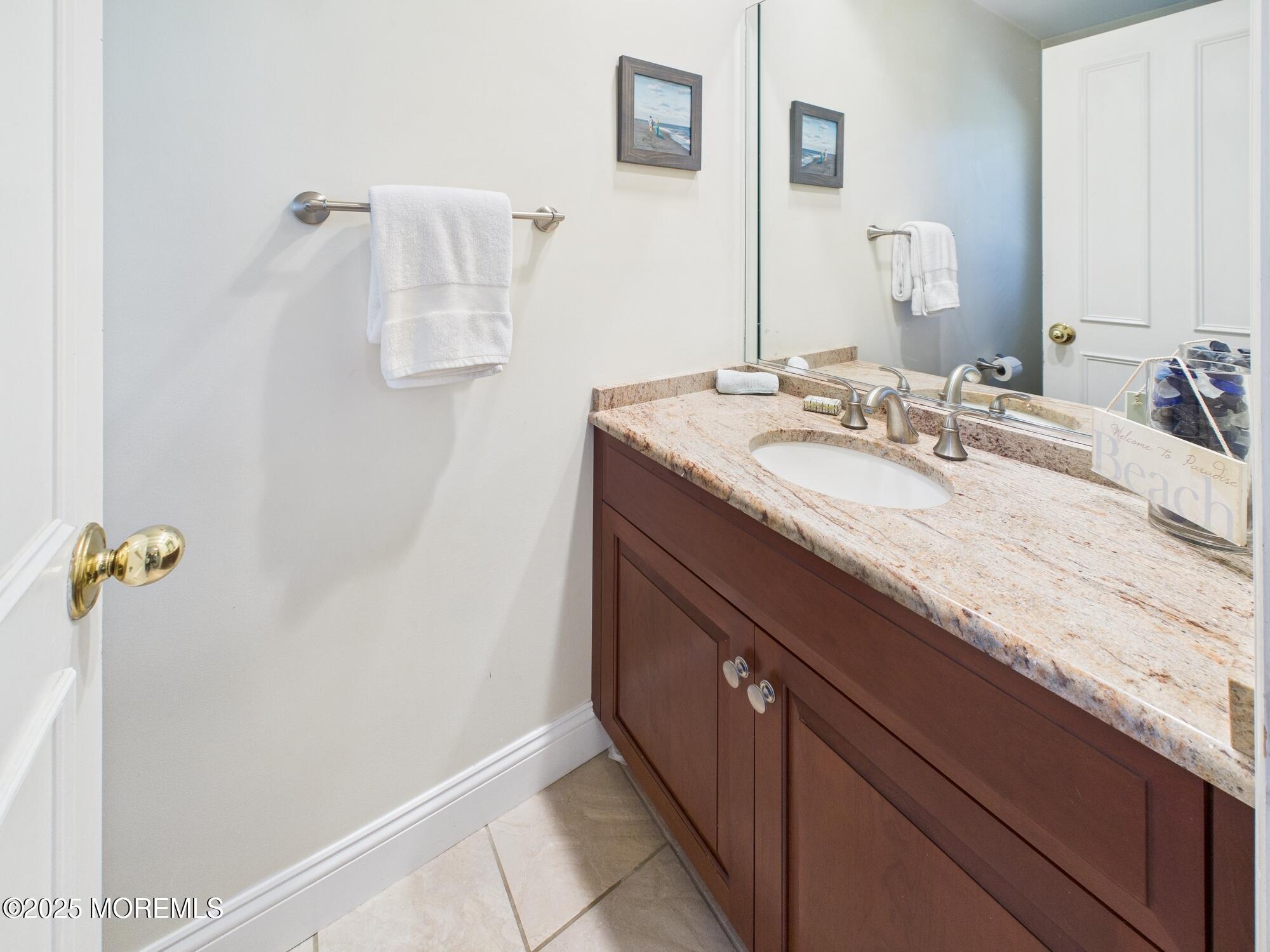1307 W Union Lane 4 Image 5