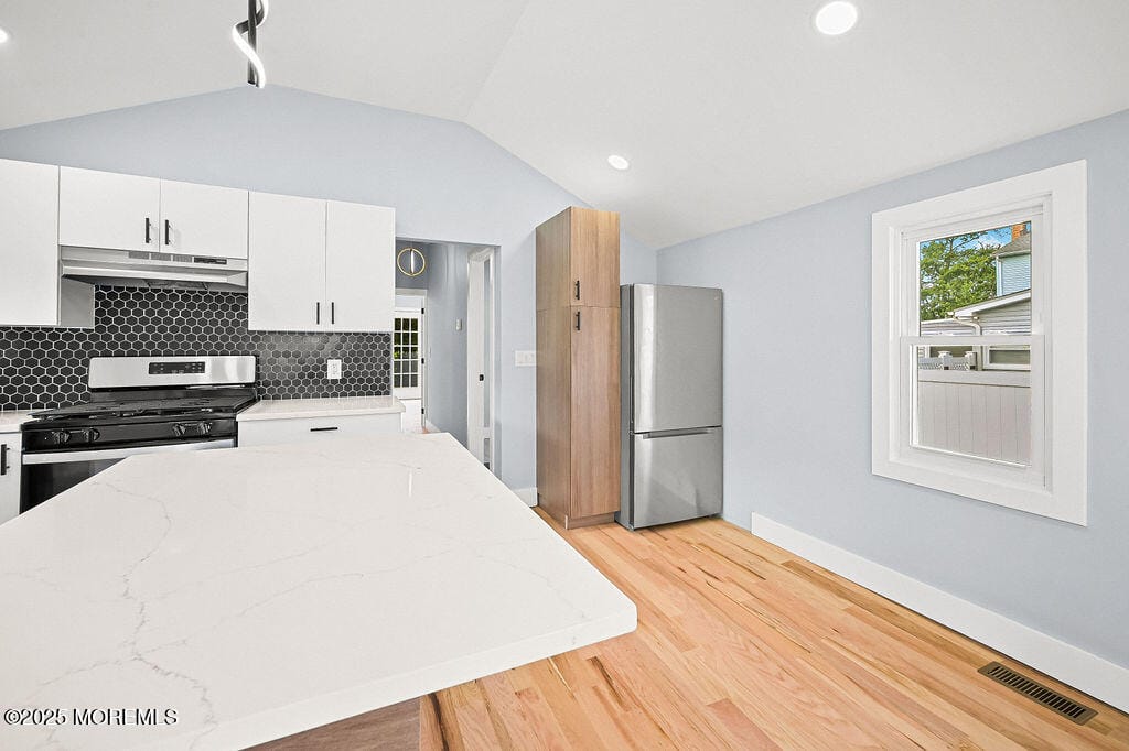 50 Pacific Boulevard, Keyport, NJ, 07735 image 14