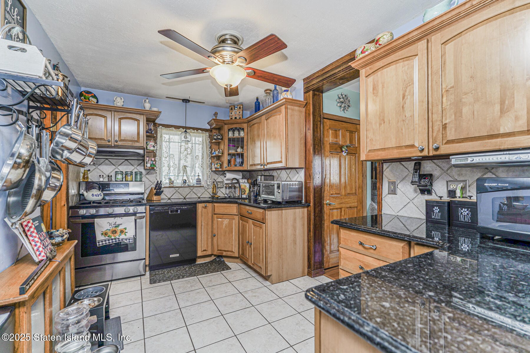 31 Hillcrest Street, Staten Island, NY, 10308 image 10