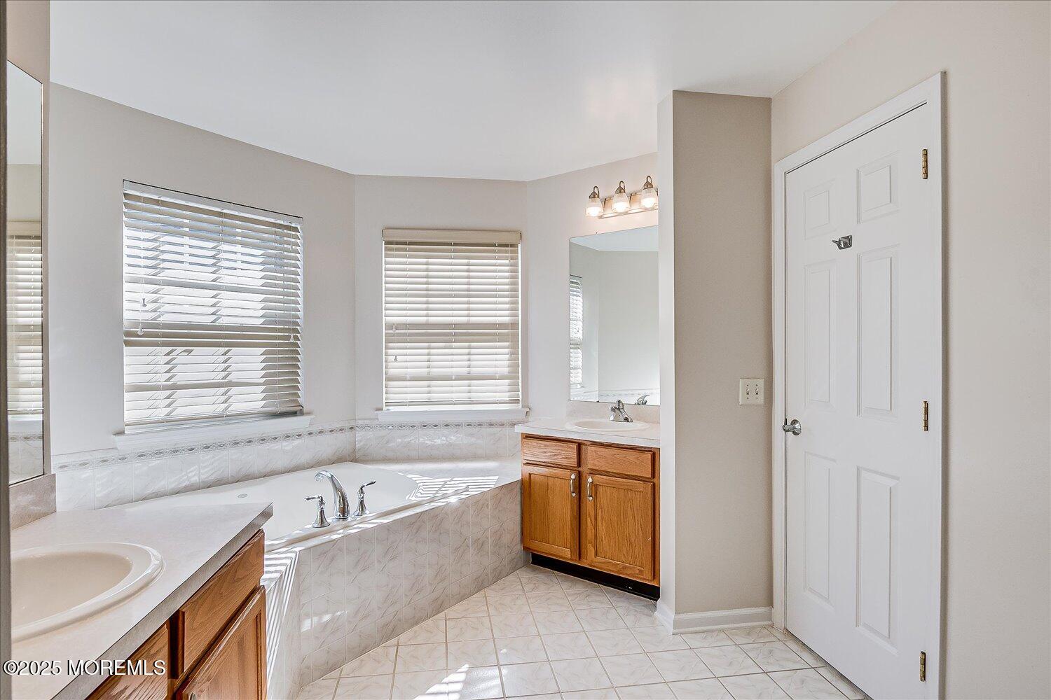 3 Trpisovsky Court 18, Parlin, NJ, 08859 image 21
