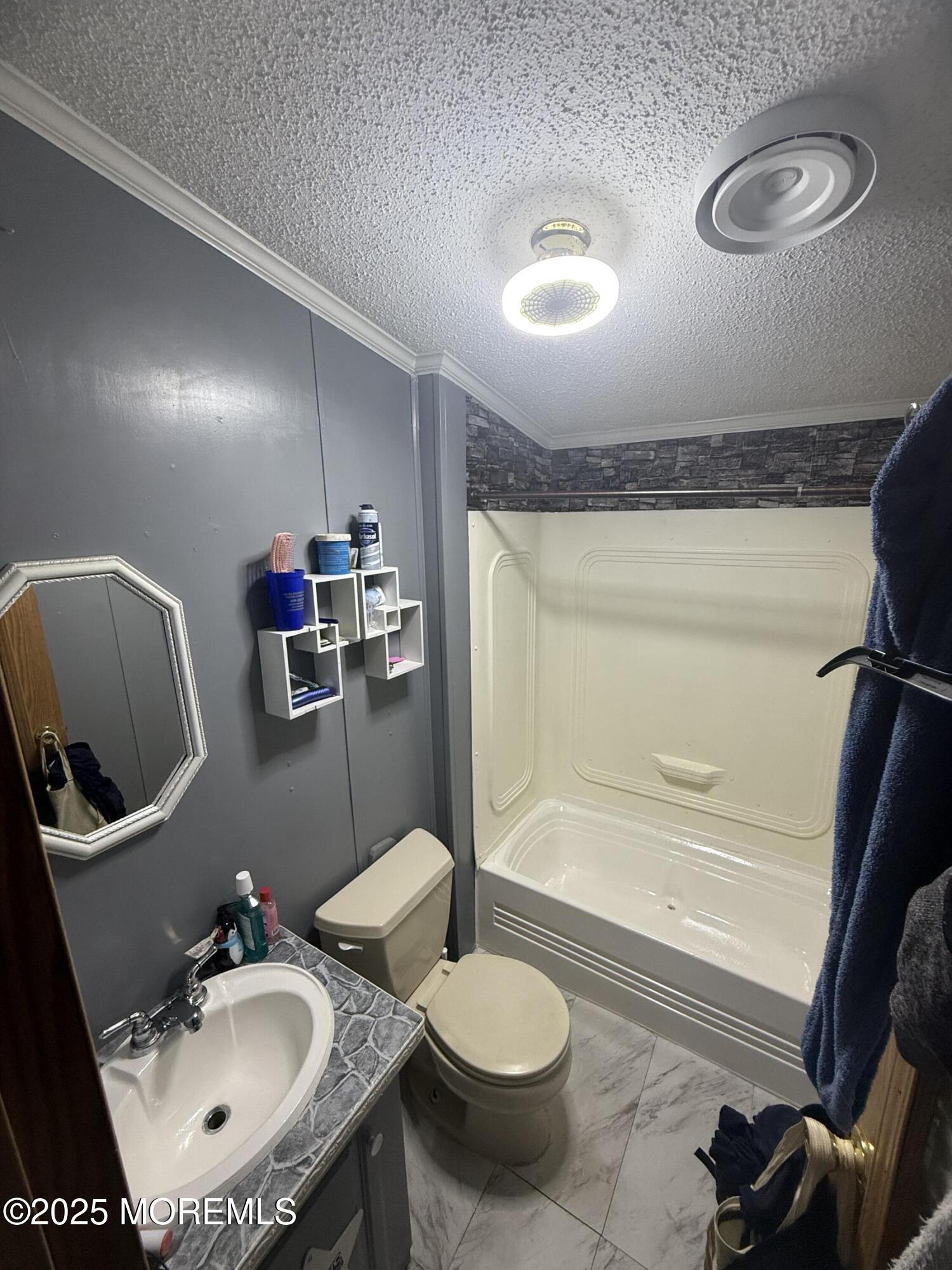 19 Sunset Boulevard, Southampton, NJ, 08088 image 13