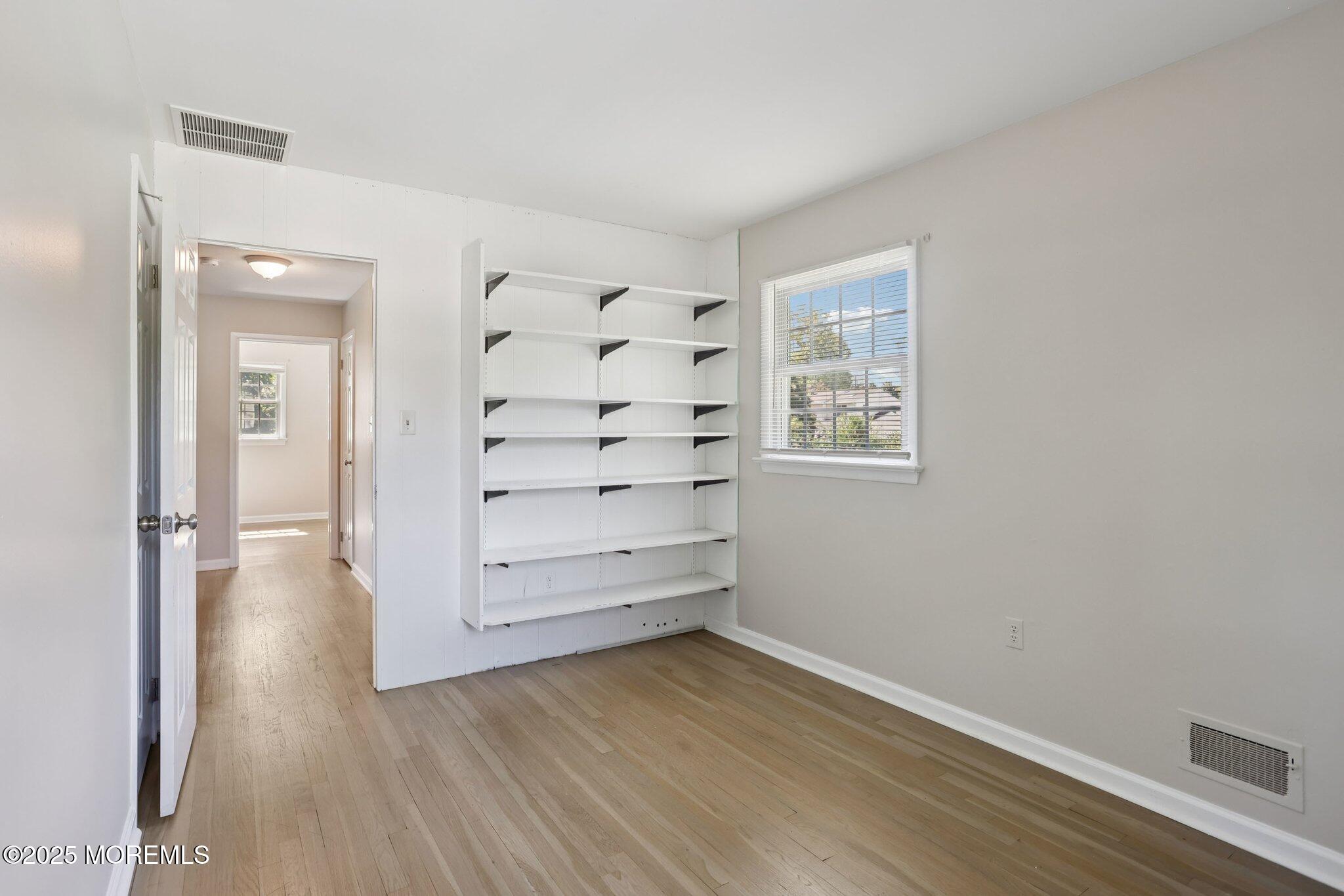 317 Glenn Avenue, Lawrence, NJ, 08648 image 39