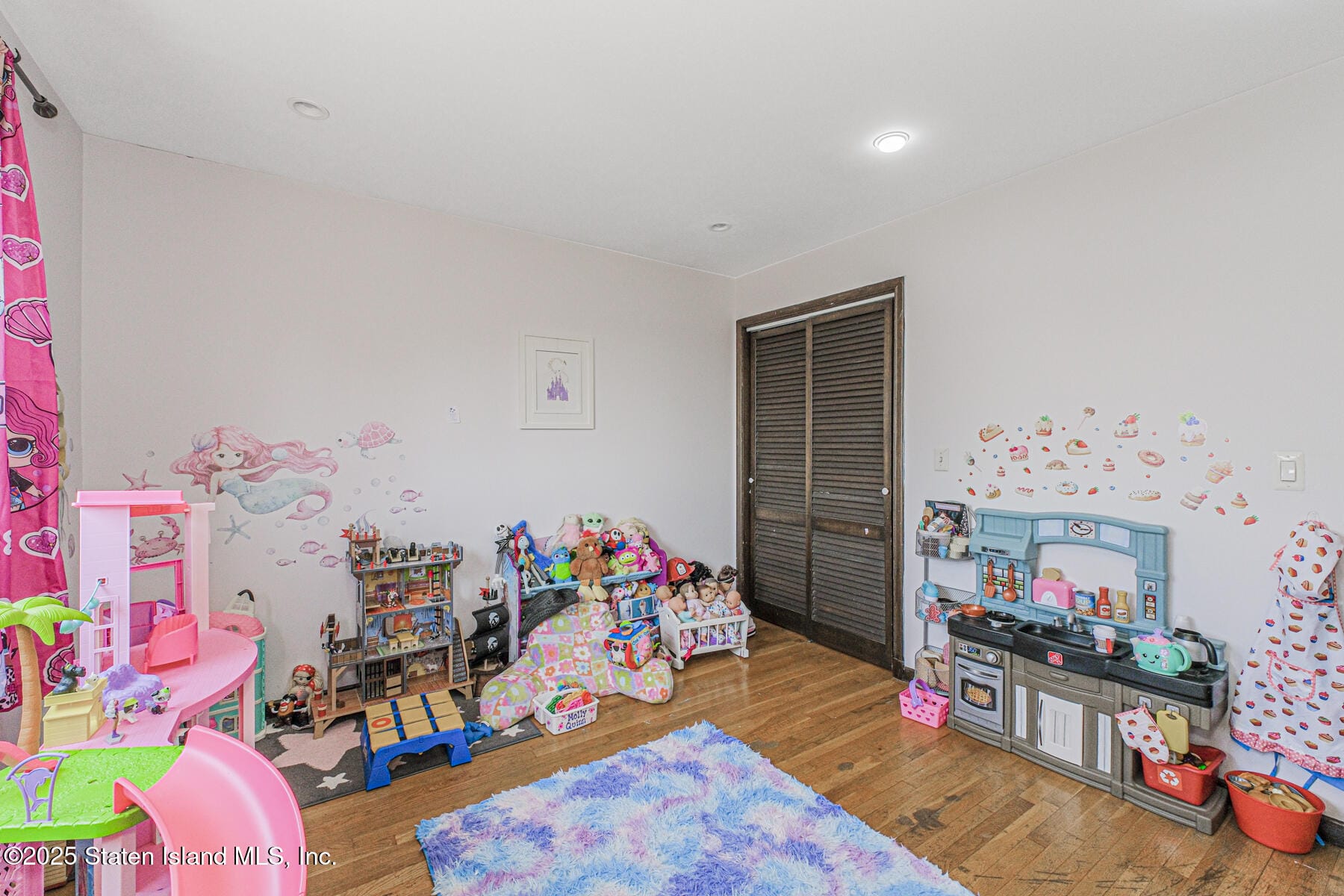 649 Hylan Boulevard, Staten Island, NY, 10305 image 21