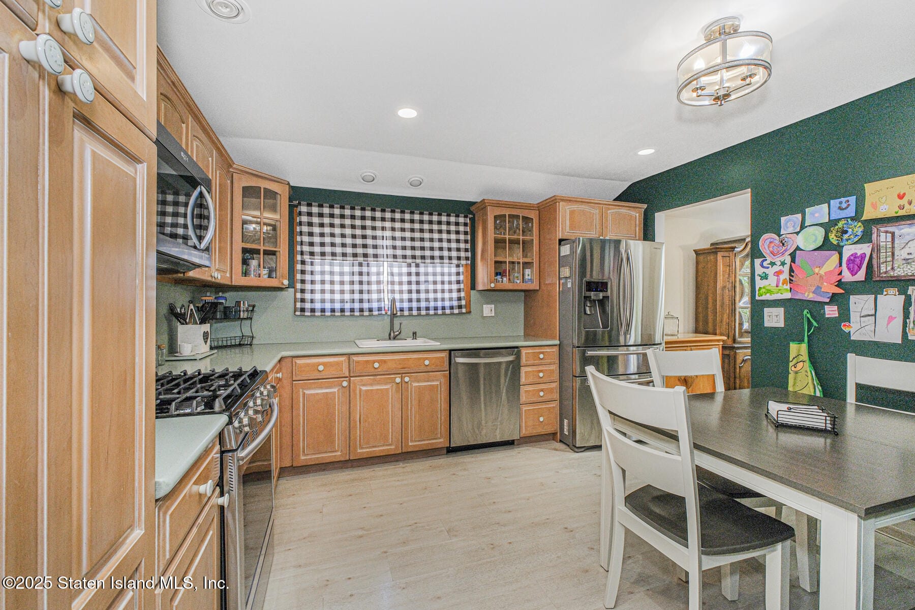 649 Hylan Boulevard, Staten Island, NY, 10305 image 16