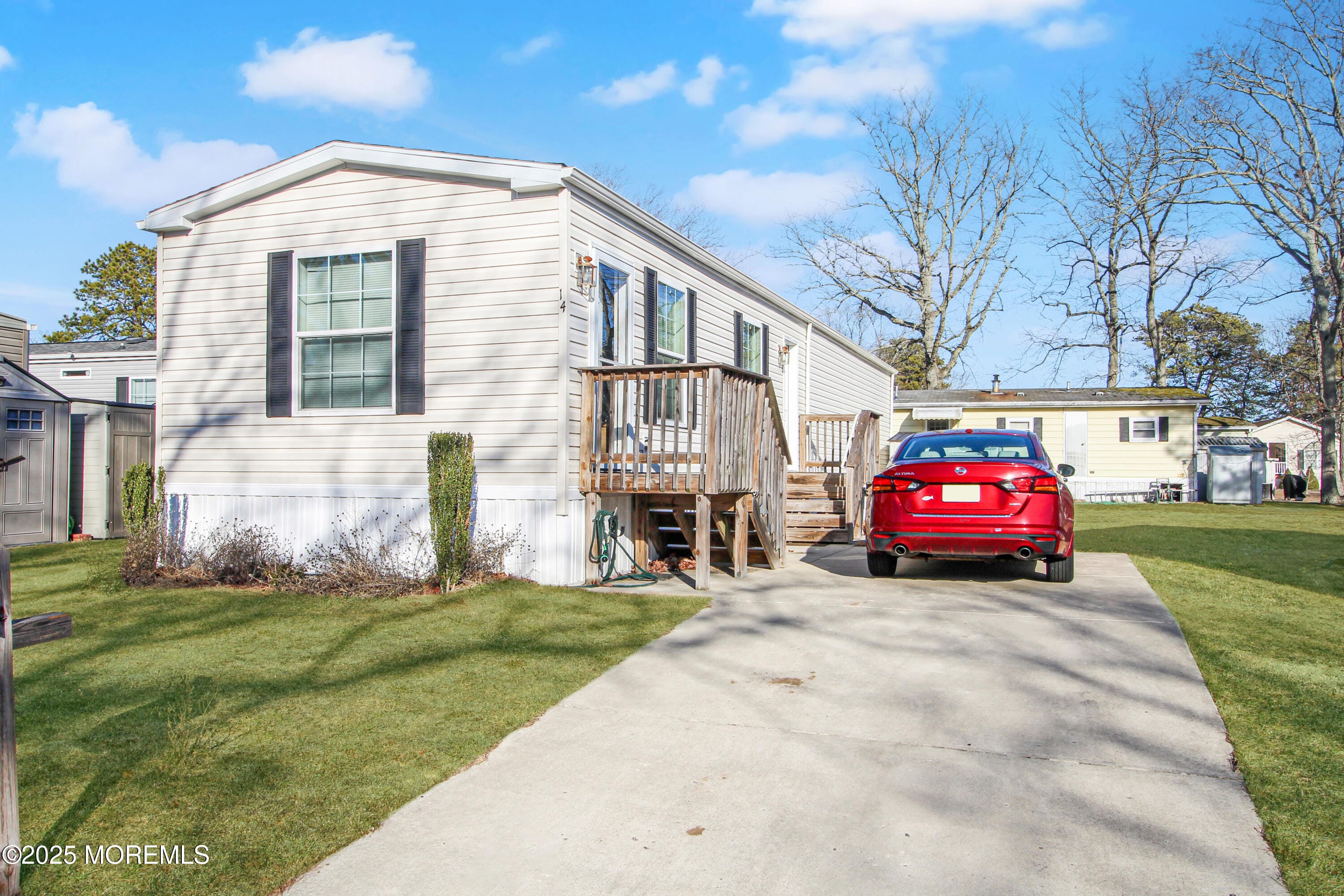 14 Muskrat Place Image 1