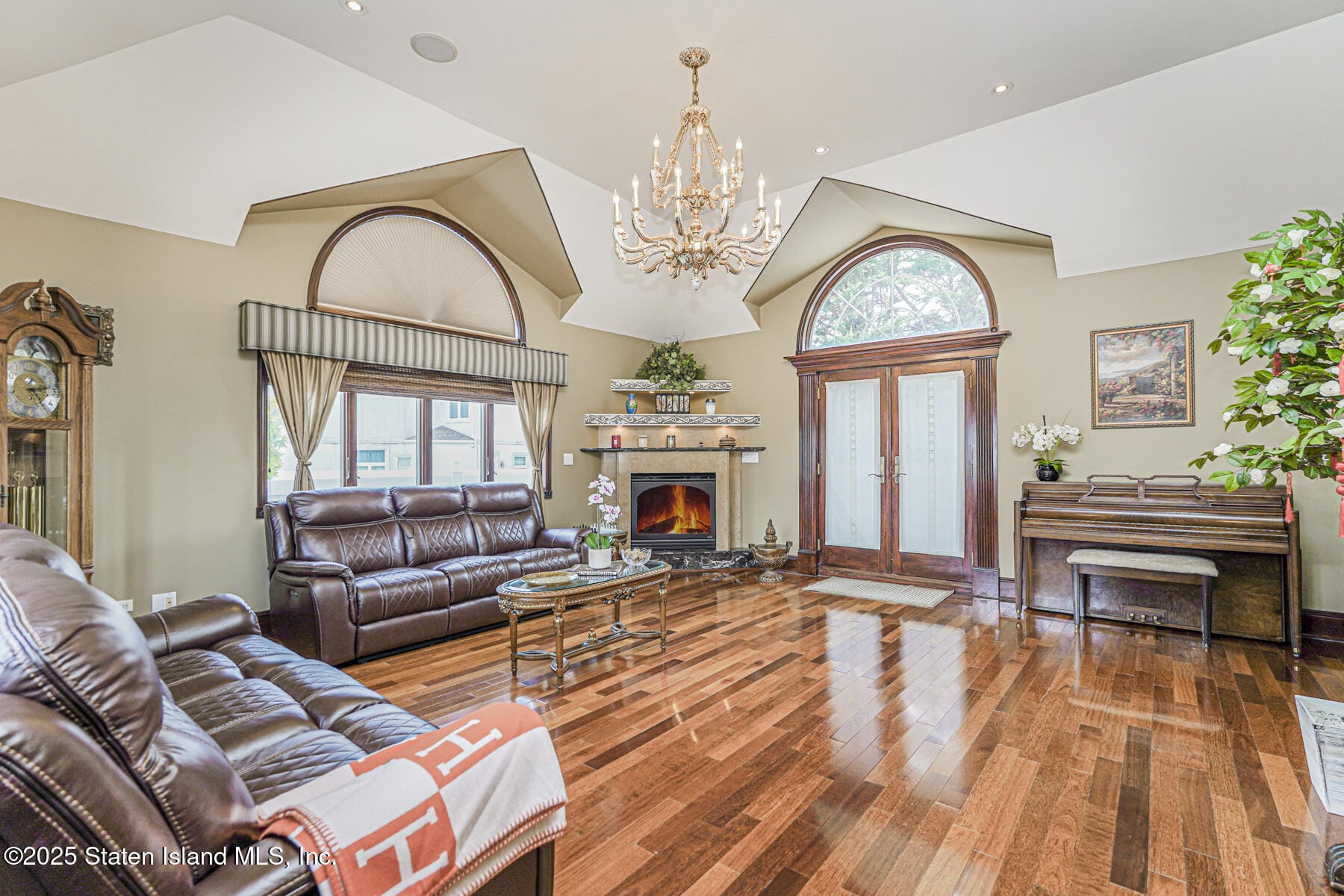 17 Sabrina Lane, Staten Island, NY, 10304 image 13