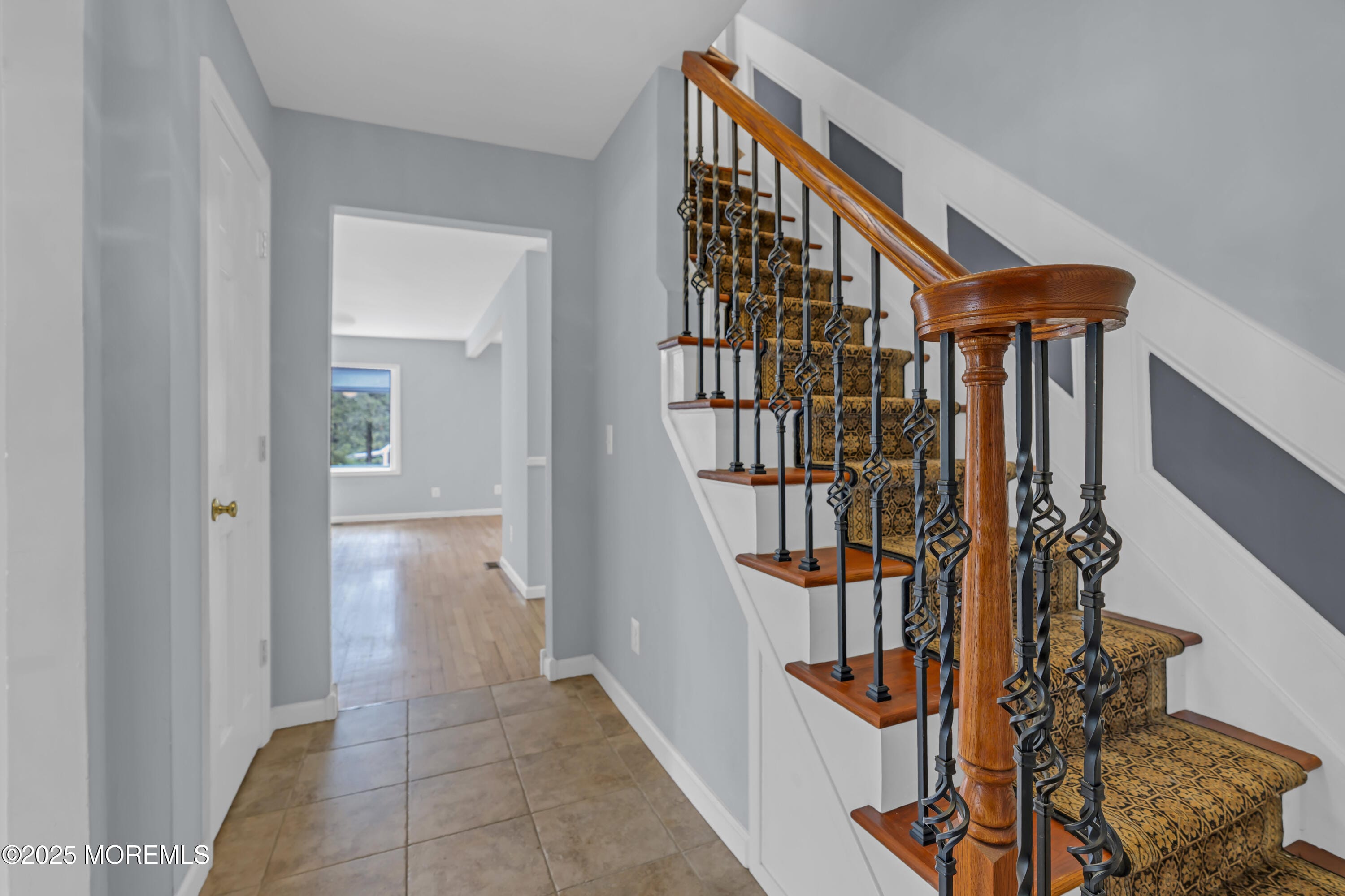9 Charleston Springs Road Image 3