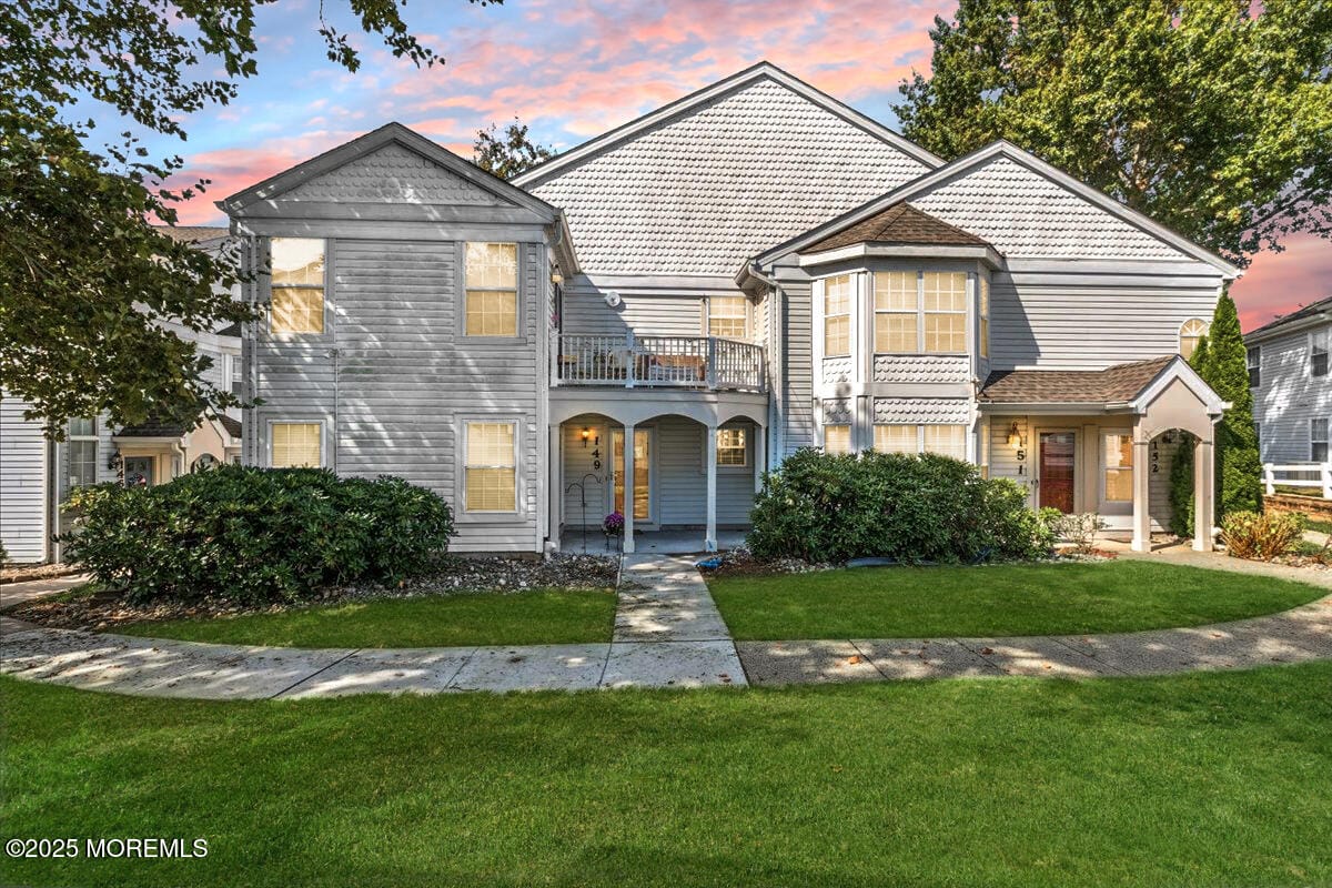 149 Tulip Lane Image 2