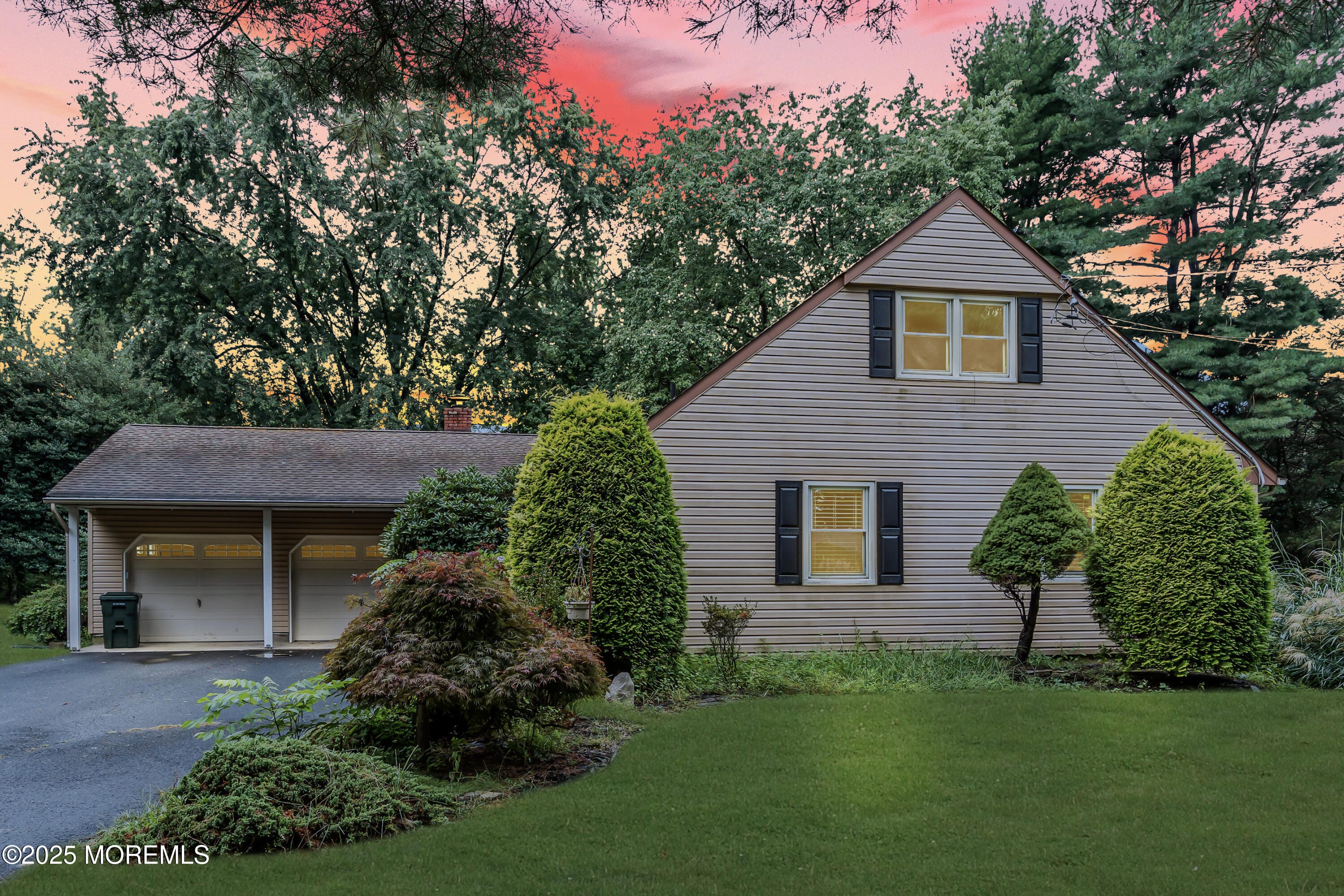 9 Charleston Springs Road, Millstone, NJ, 08510