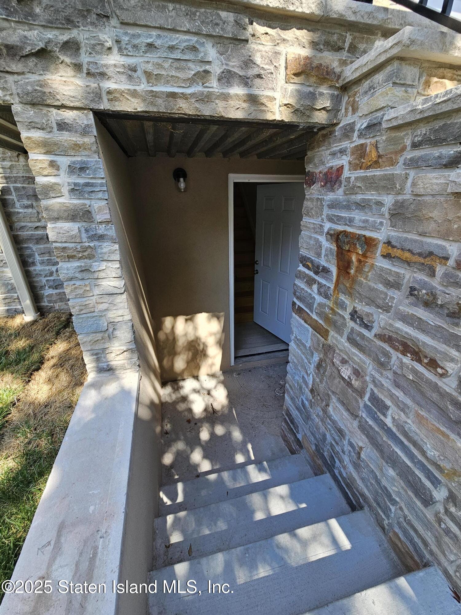 109 St Johns Avenue, Staten Island, NY, 10305 image 14