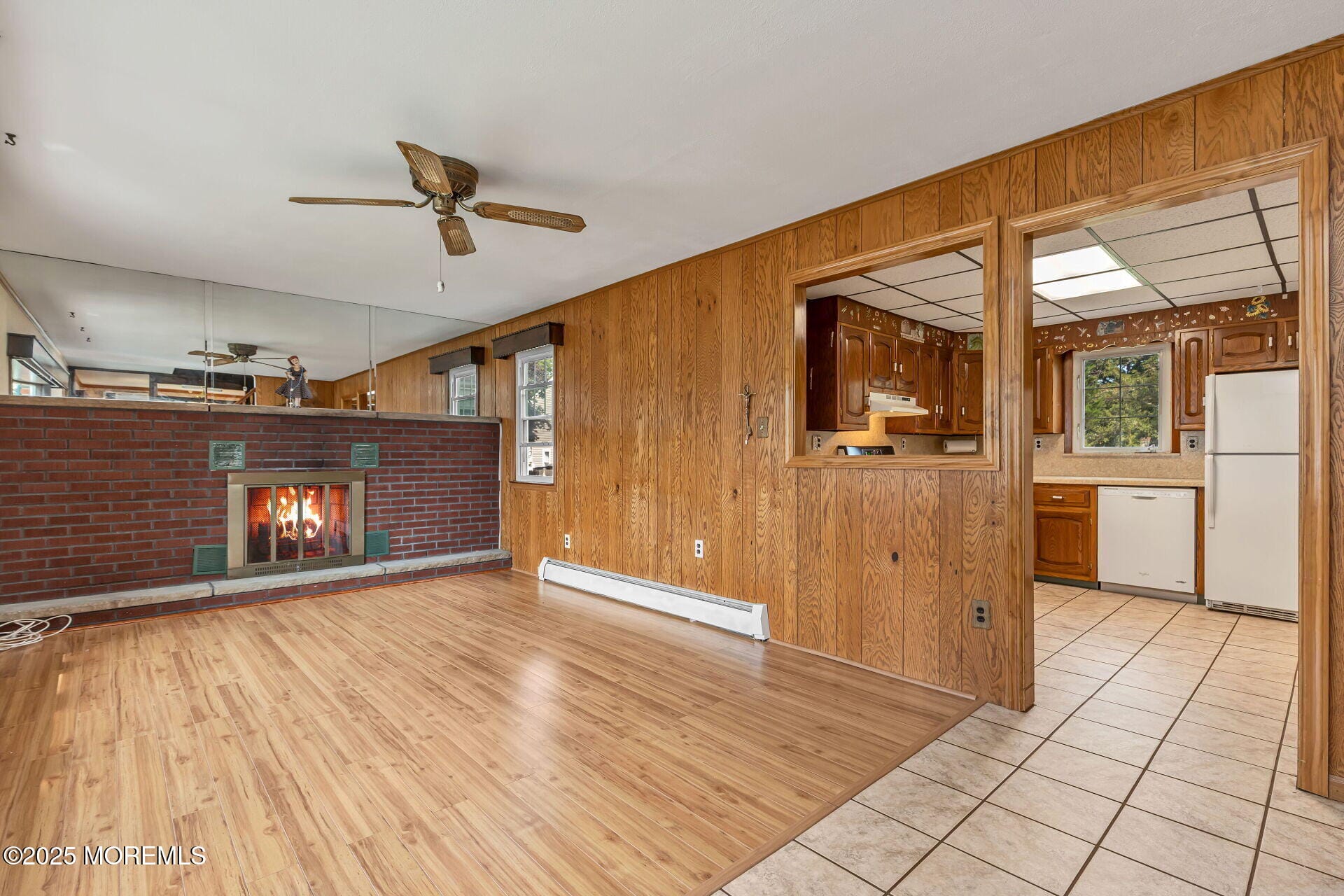 31 N Clark Street Image 2