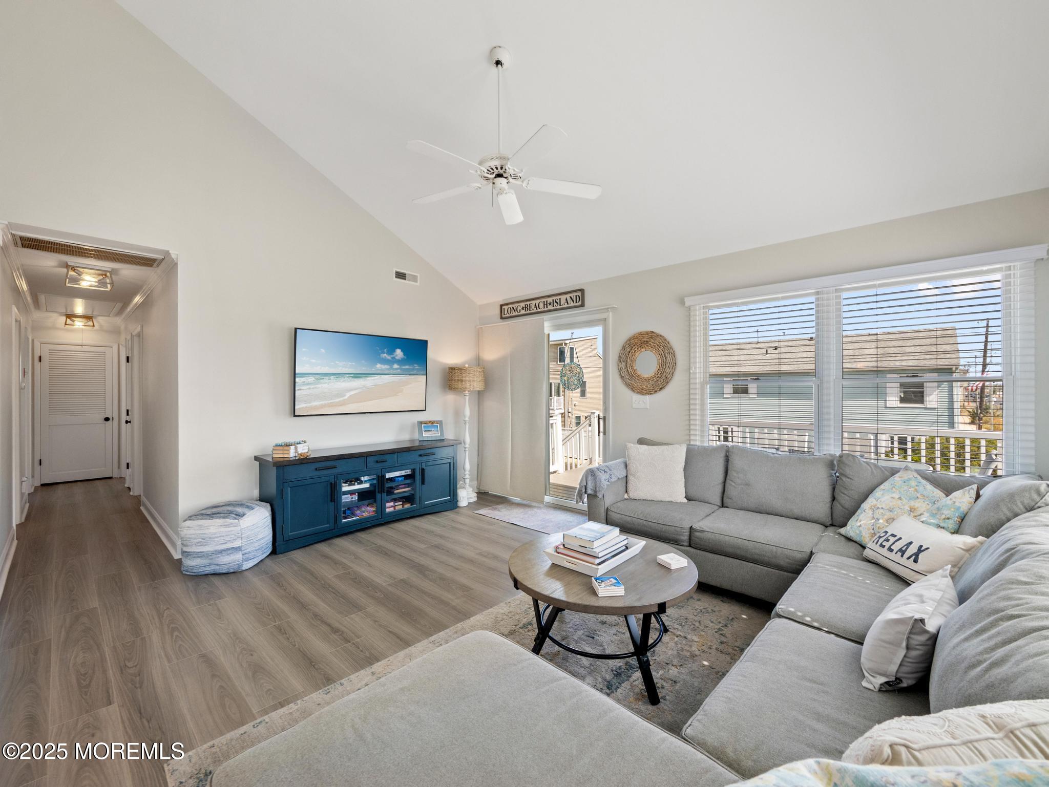8800 Long Beach Boulevard Image 5